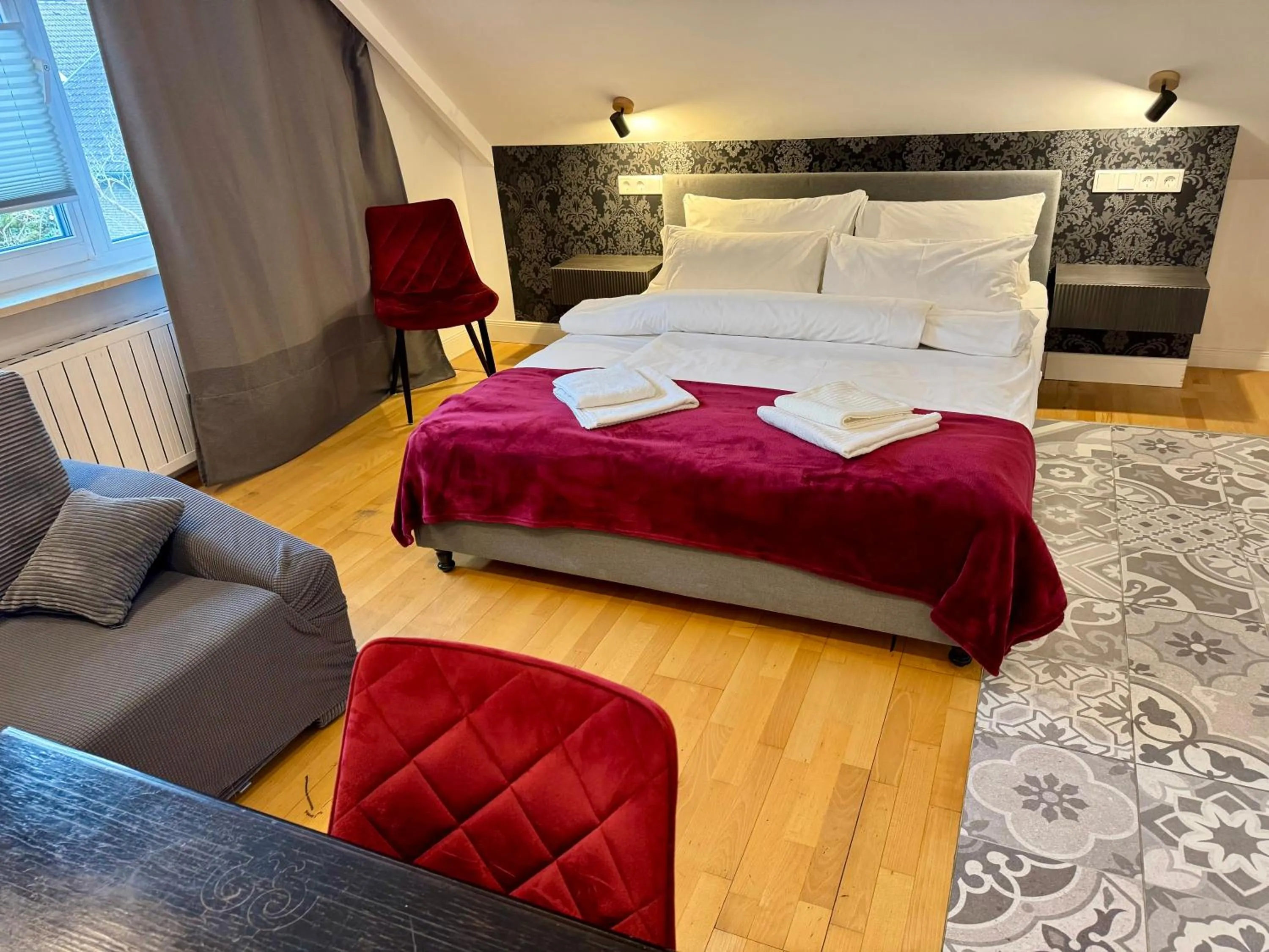 Bed in VILLA ORCHARD Frankfurt - Trade Fair Airport