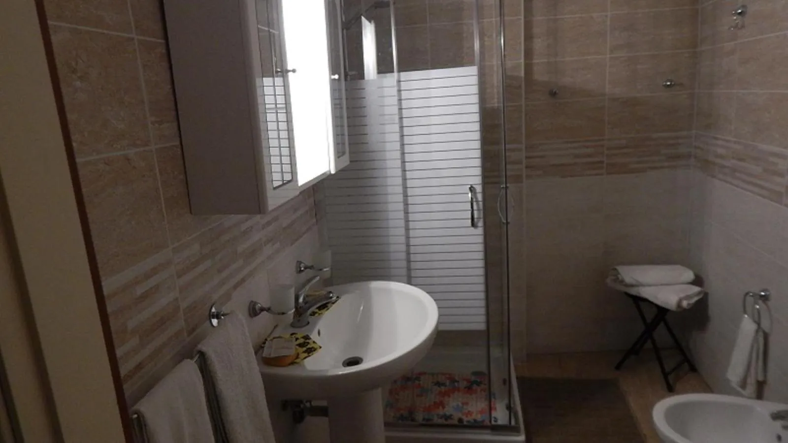 Bathroom in Albatro Rooms