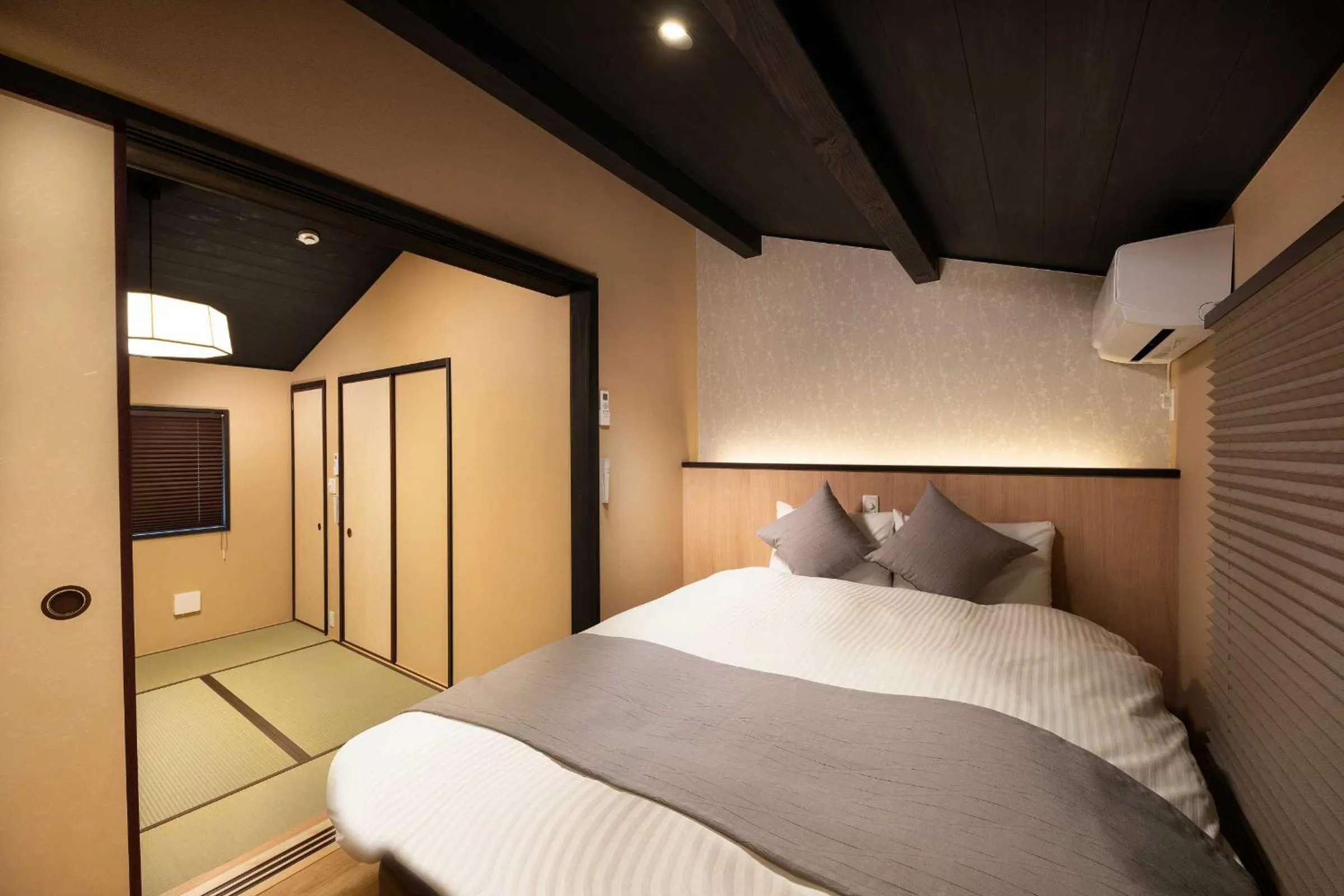 Bed in Kanade Kujoaketachobettei