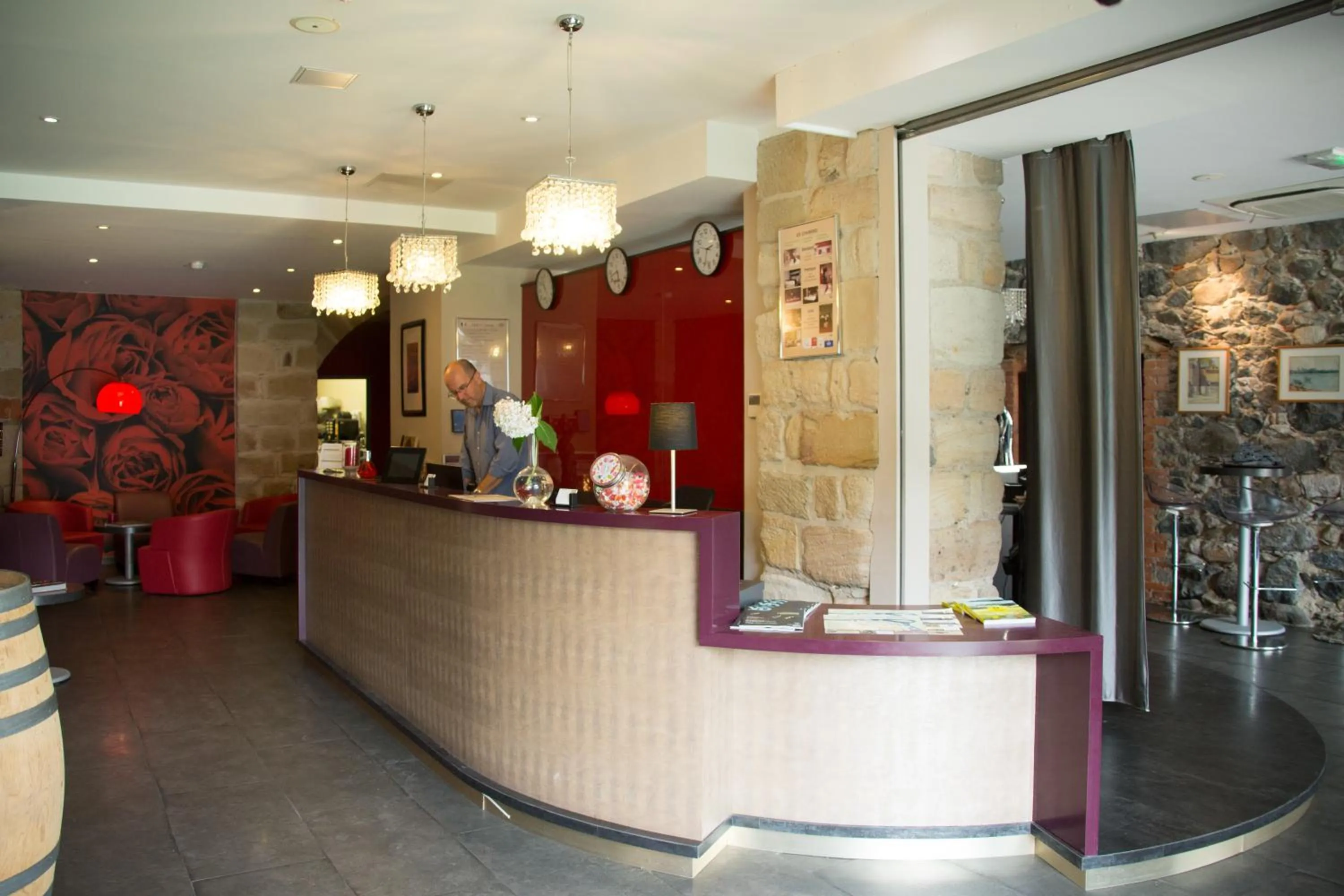 Staff in Charme et Caractère Le Turenne