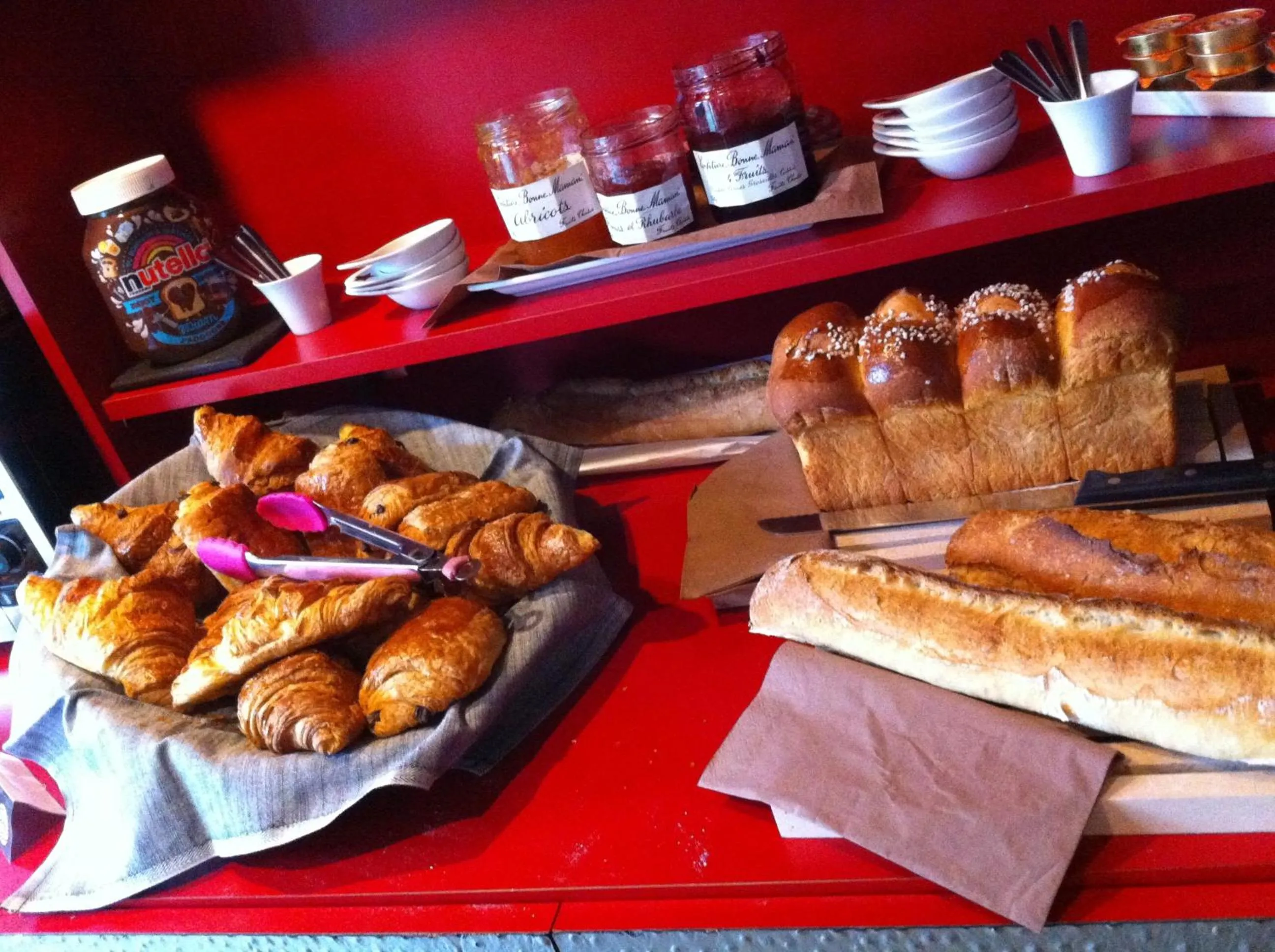 Breakfast in Charme et Caractère Le Turenne