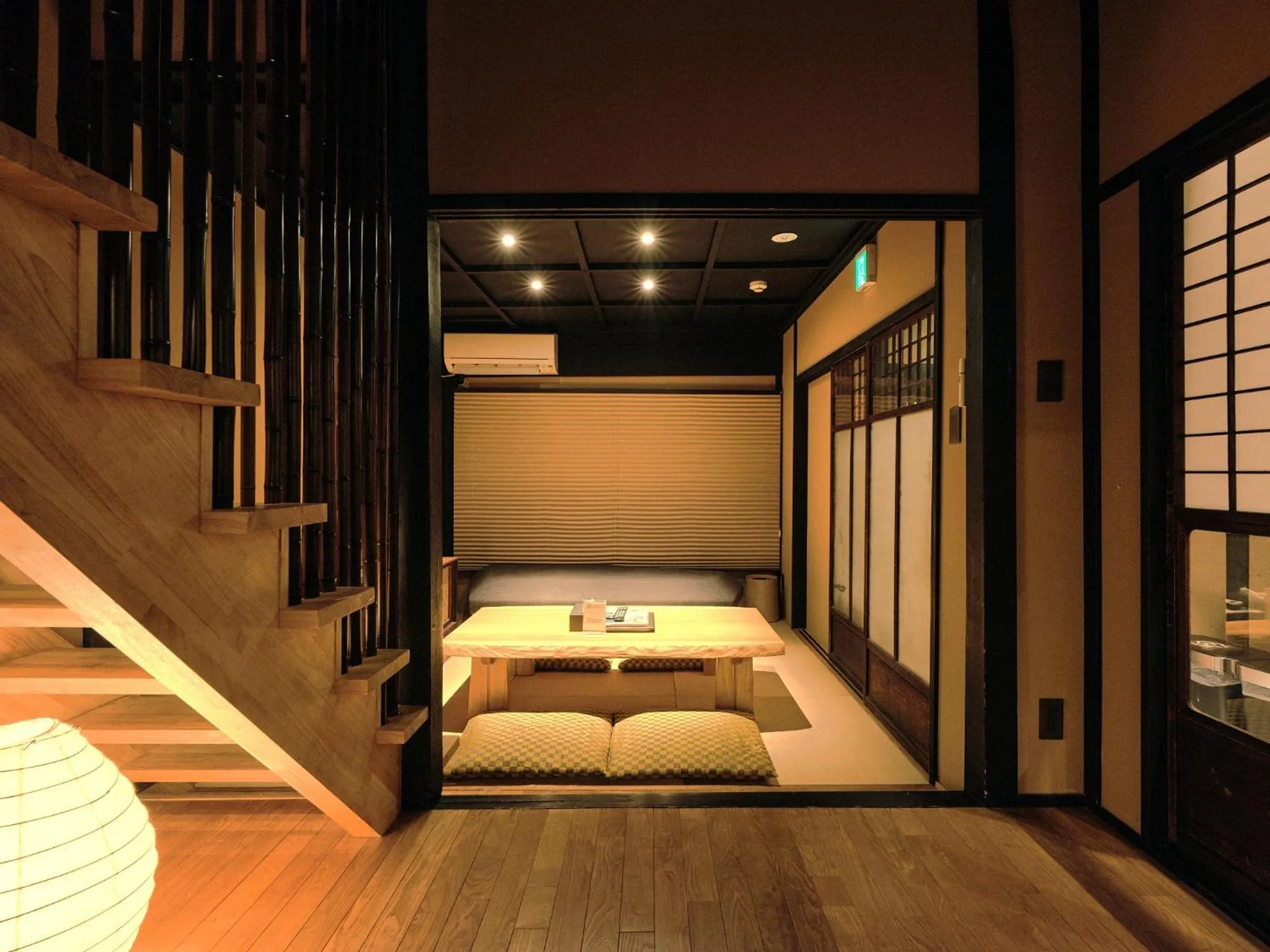 Living room, Bed in Tsumugi Hachijominamotocho