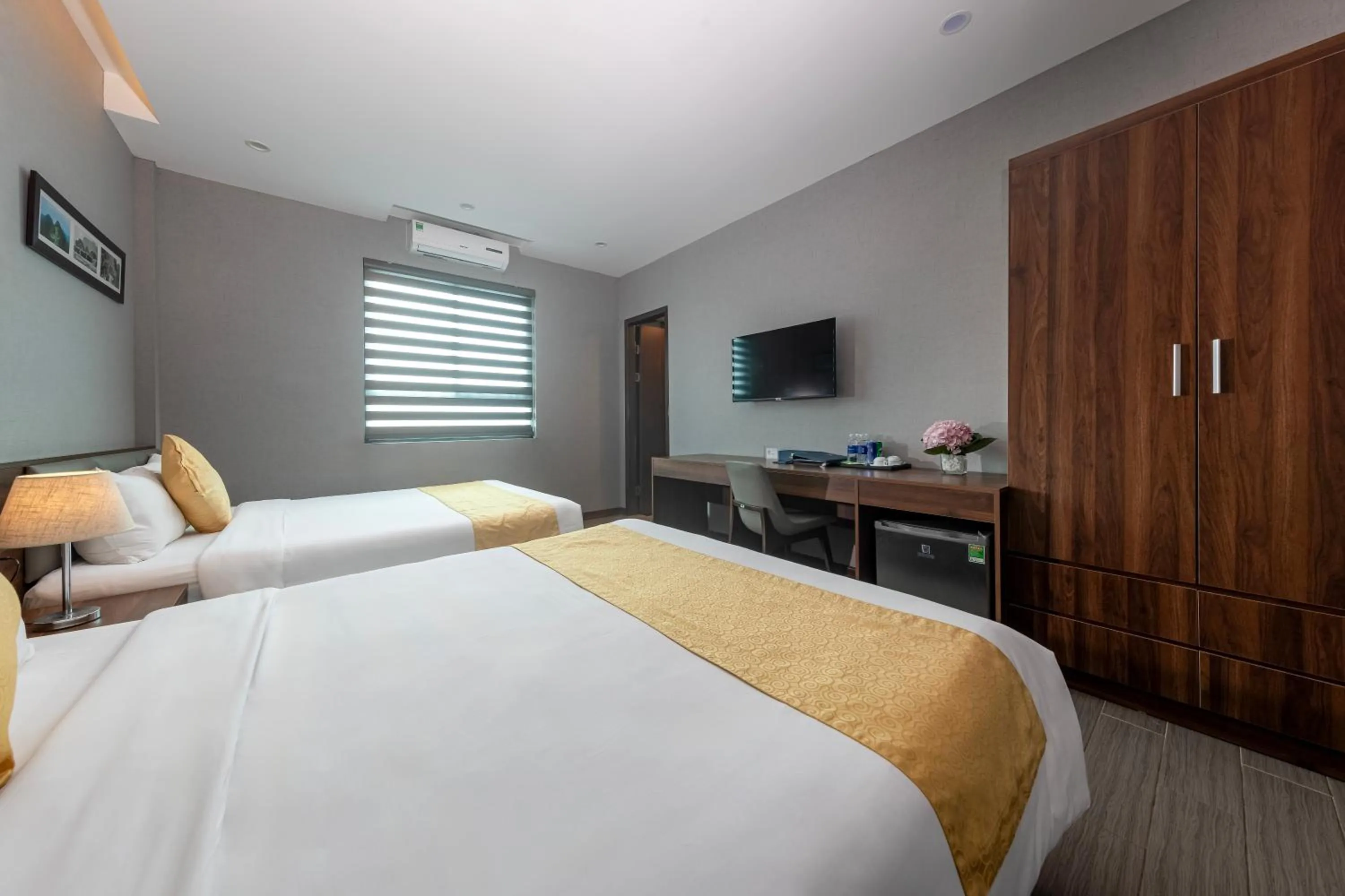 Bedroom, Bed in Golden Season Hotel