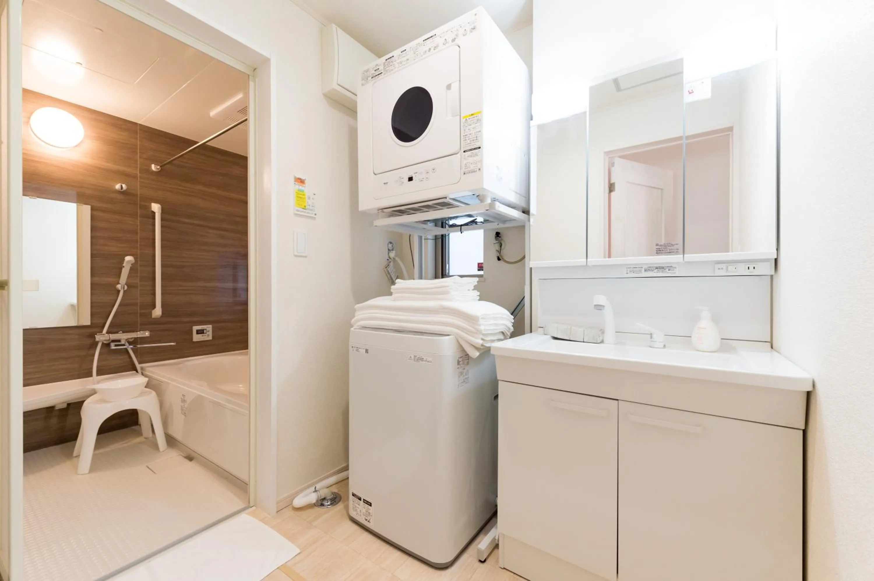 Bathroom in Riverside Yofuke AFP Villa