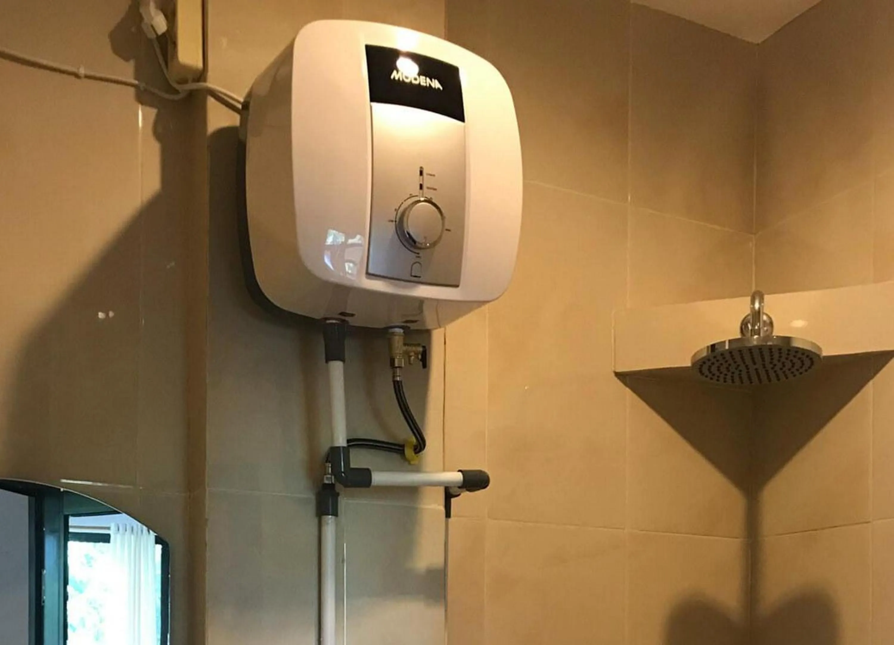 Bathroom in RedDoorz Plus @ Bitung City Center