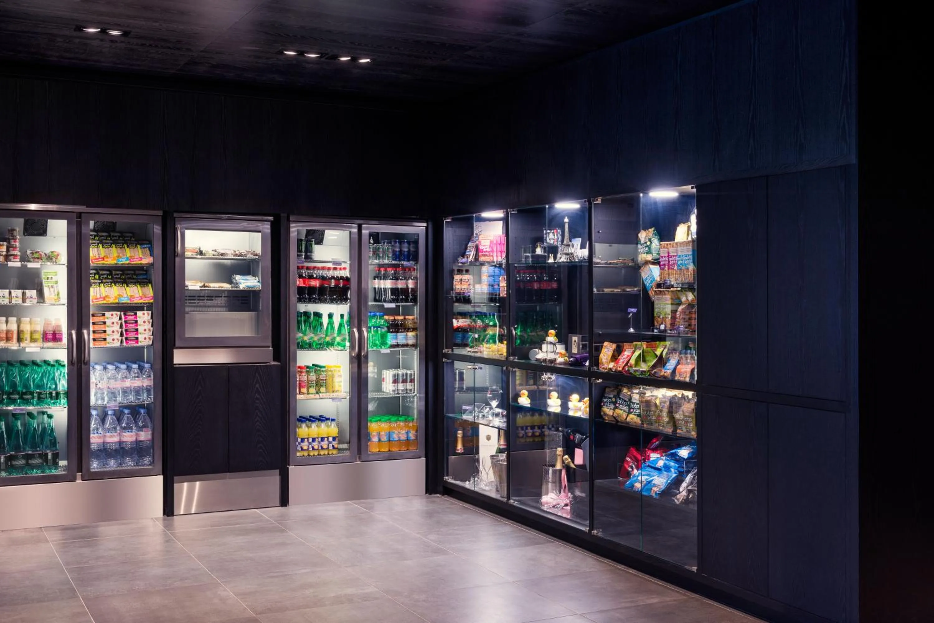 On-site shops in AppartHotel Mercure Paris Boulogne