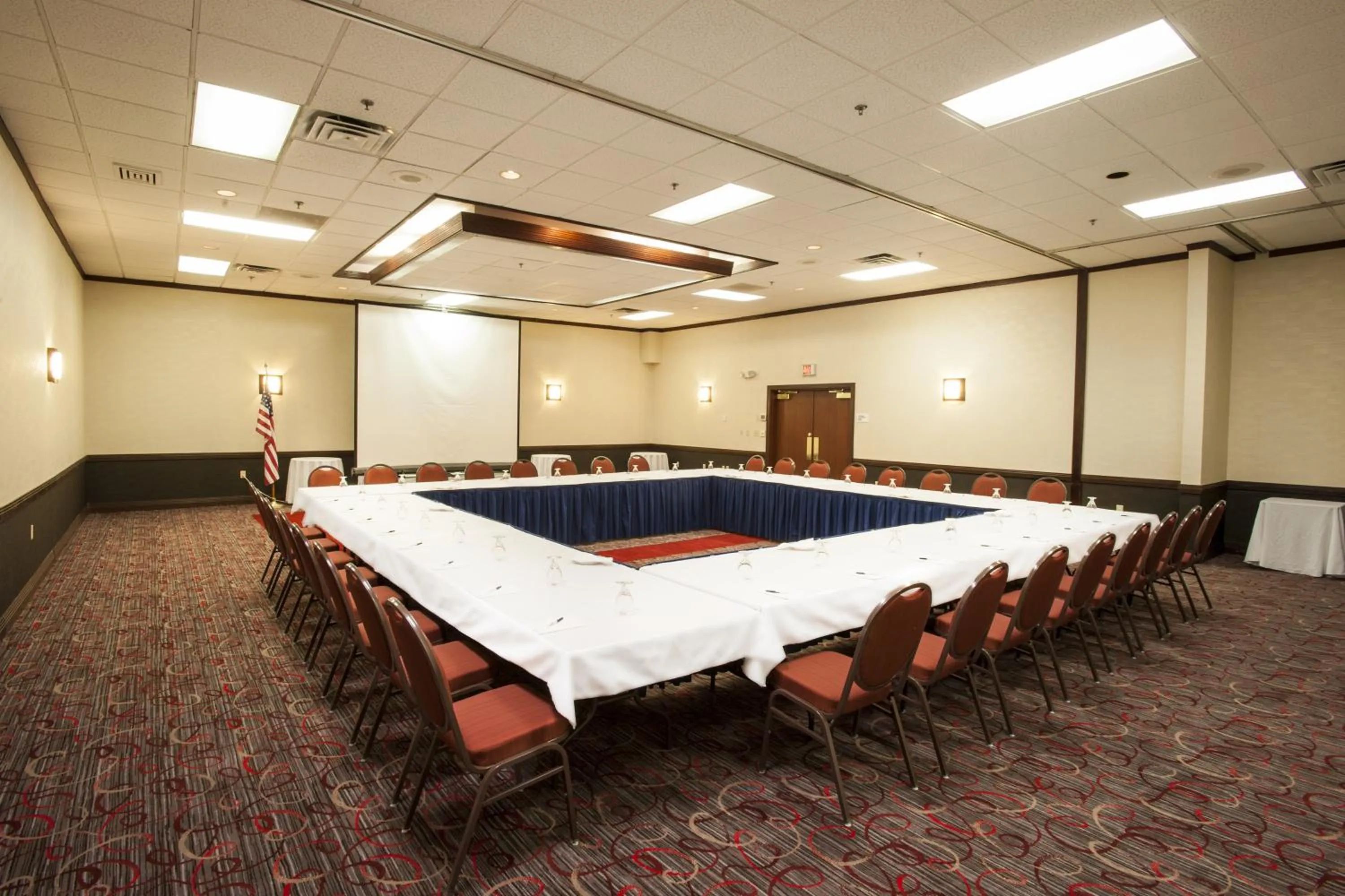Business facilities in Radisson Hotel Madison