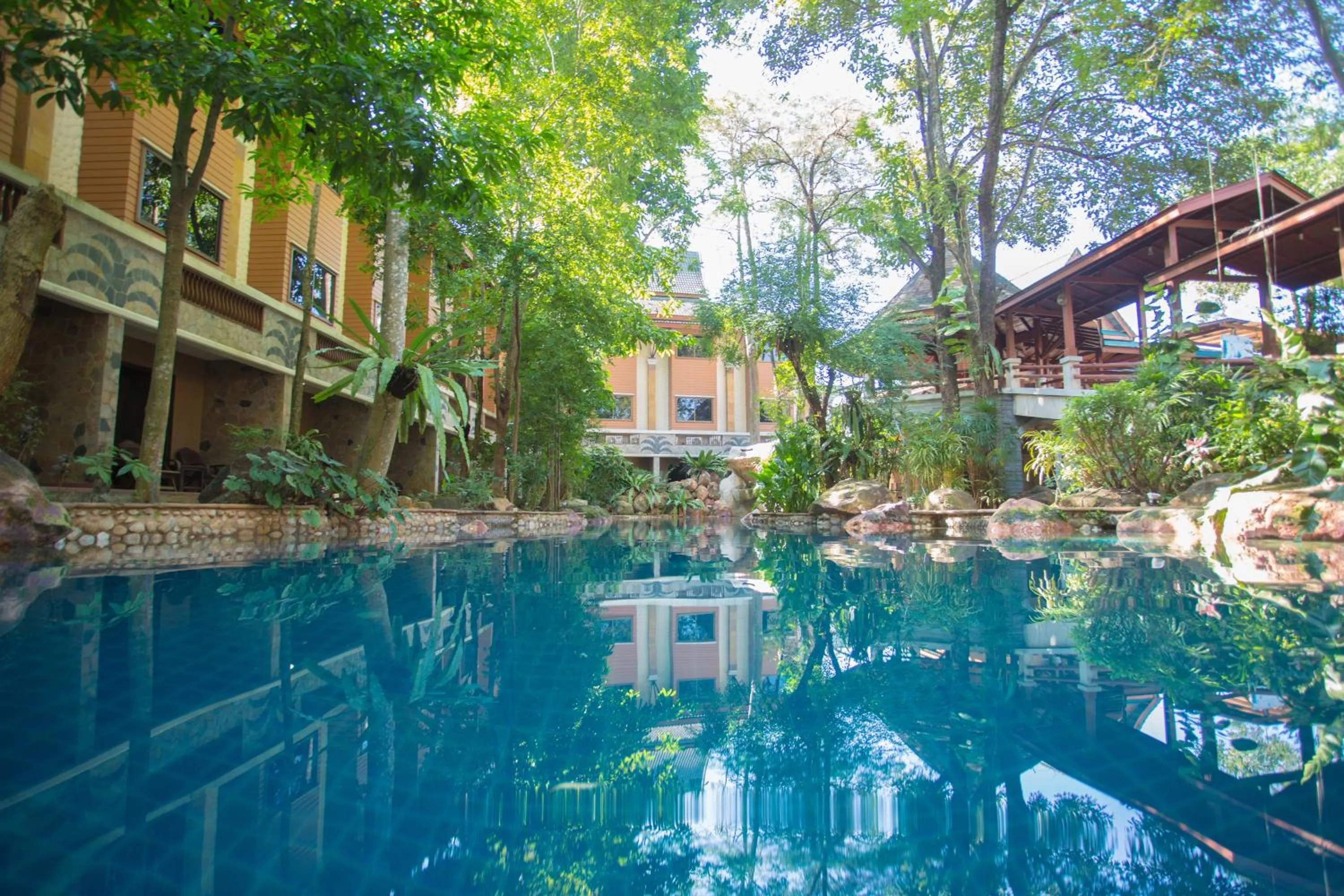 Swimming pool in 100 Islands Resort & Spa