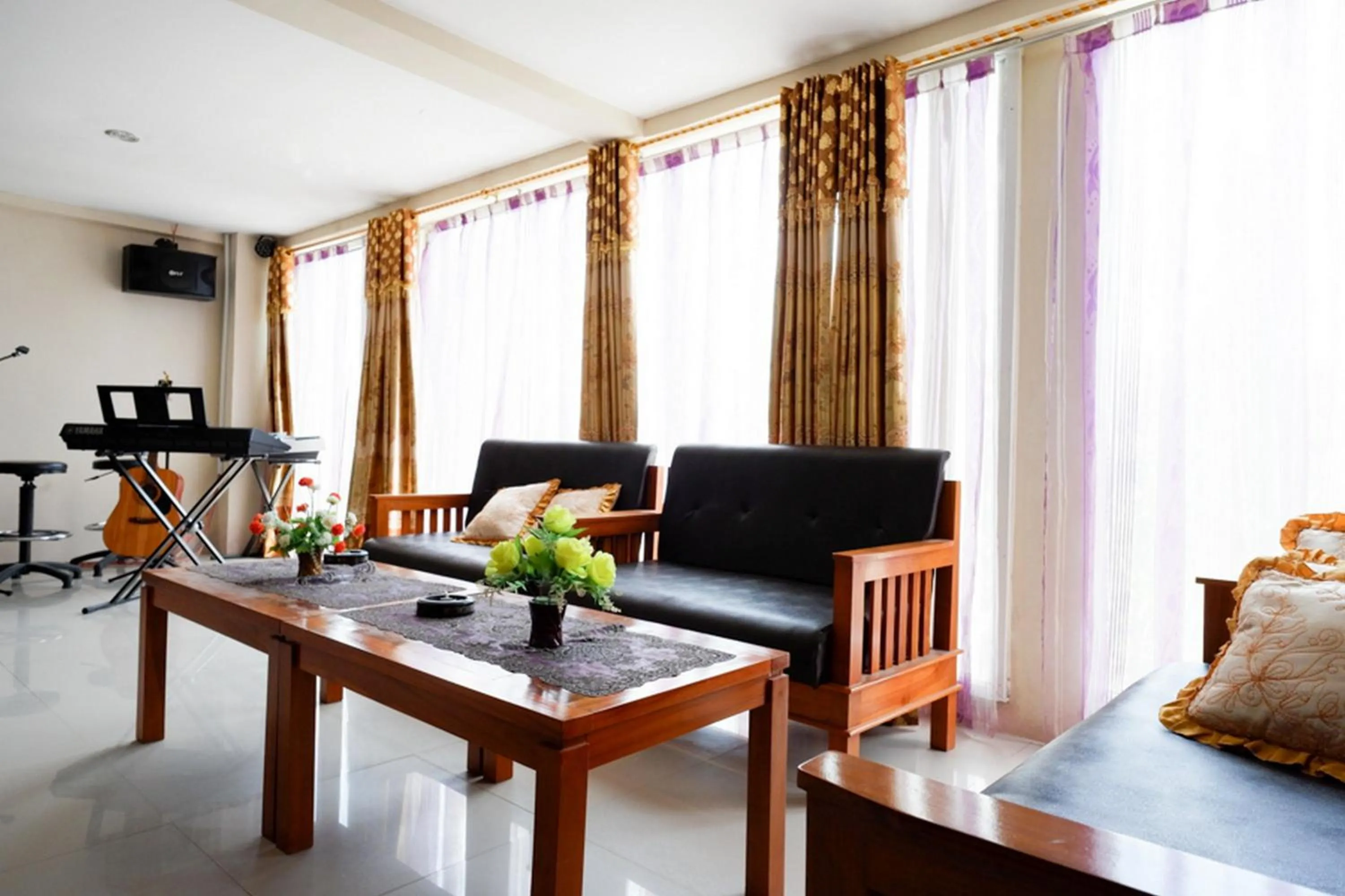 RedDoorz @ Hotel Grand Aulia Majene