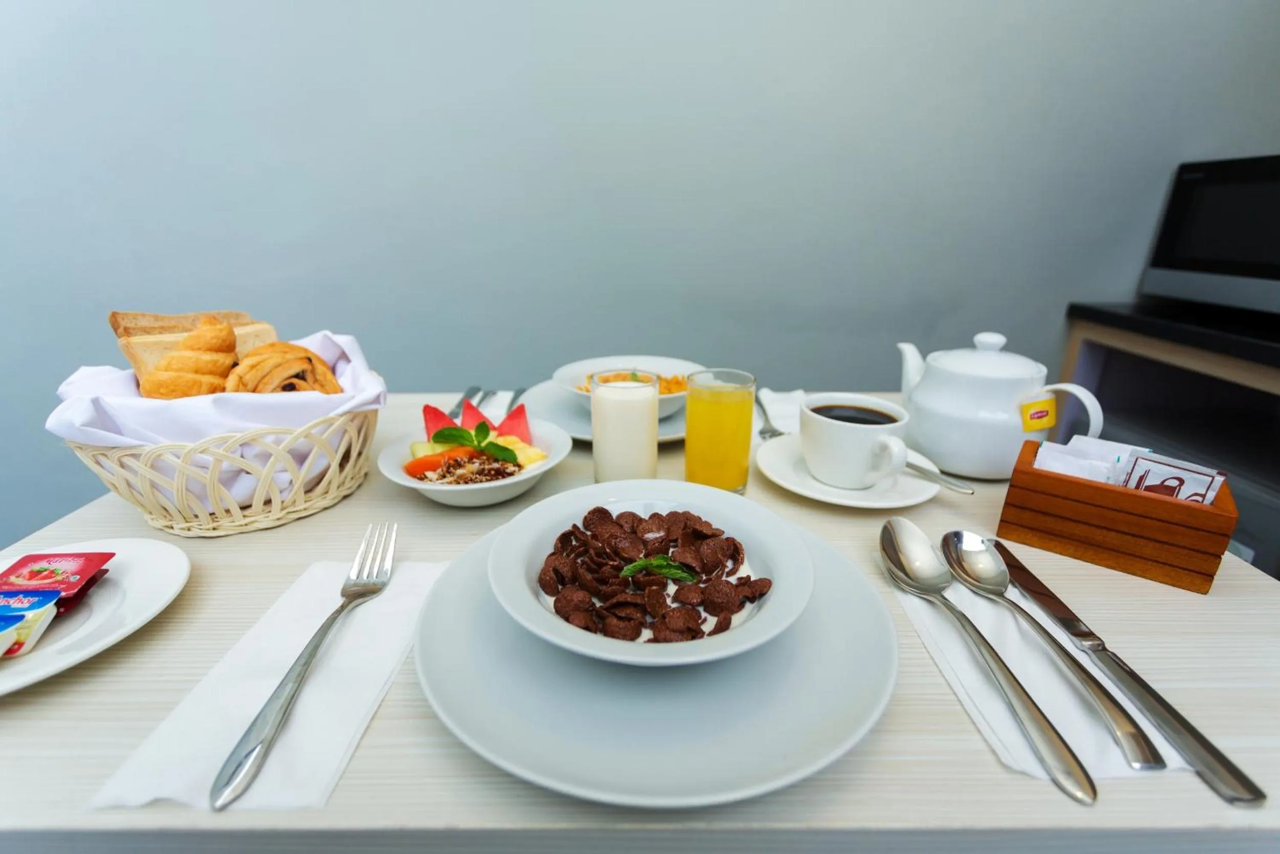 Continental breakfast in Radea Villa