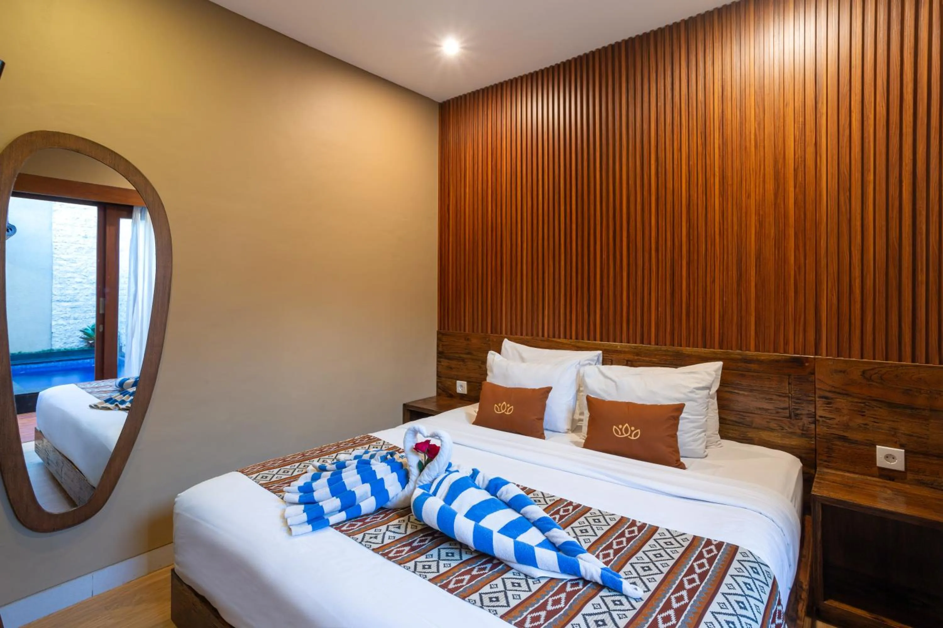 Bedroom, Bed in Radea Villa