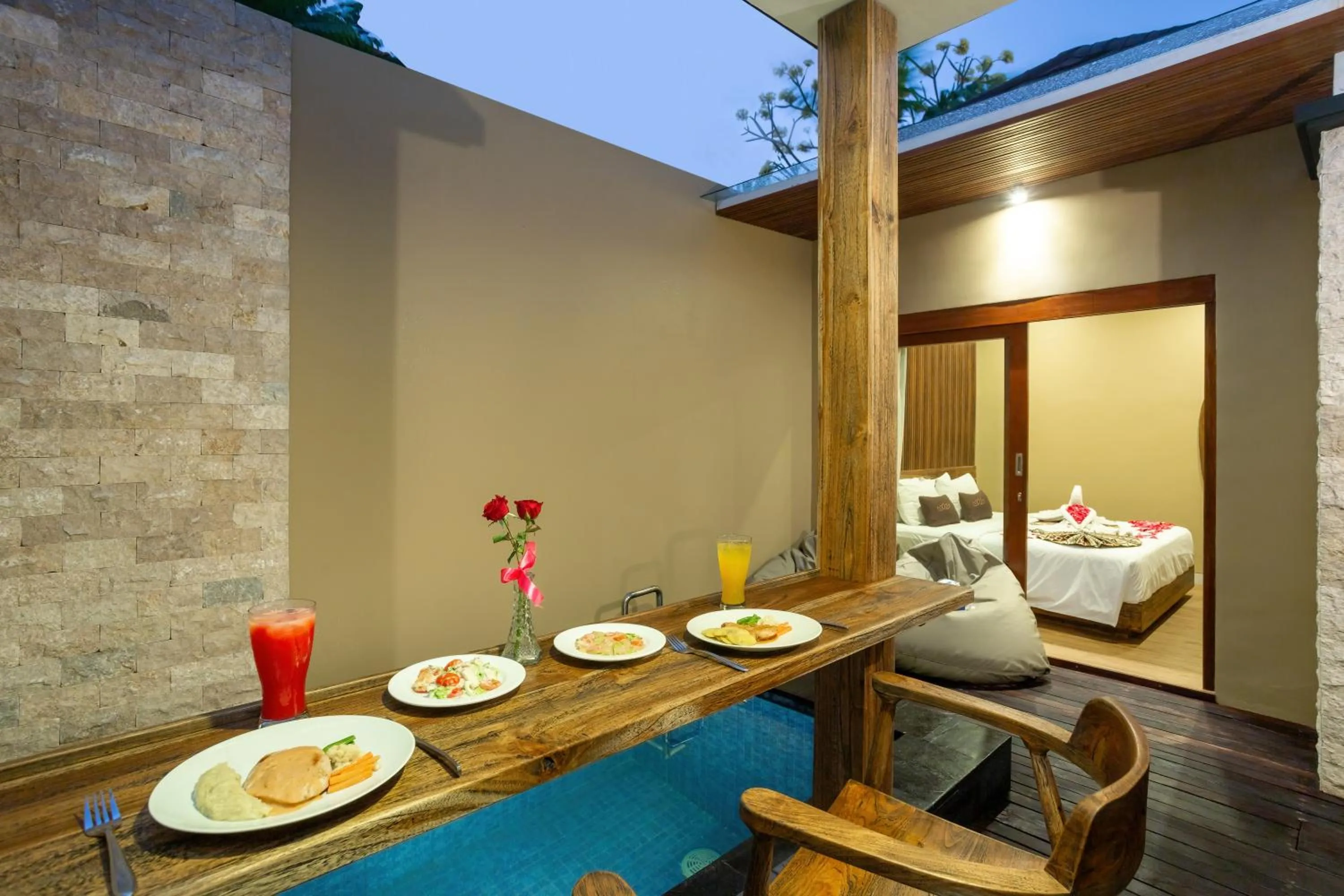 Living room, Bed in Radea Villa