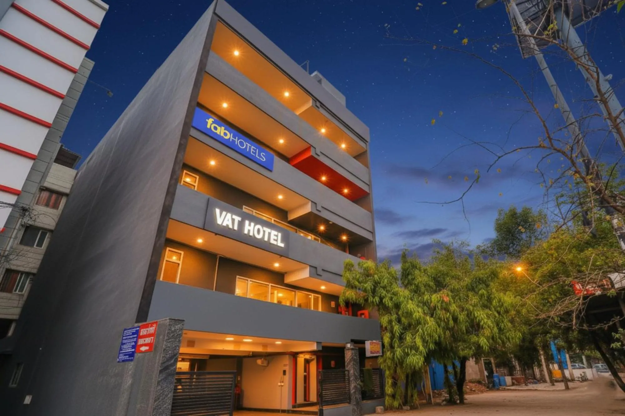 Property building in Via Blusky