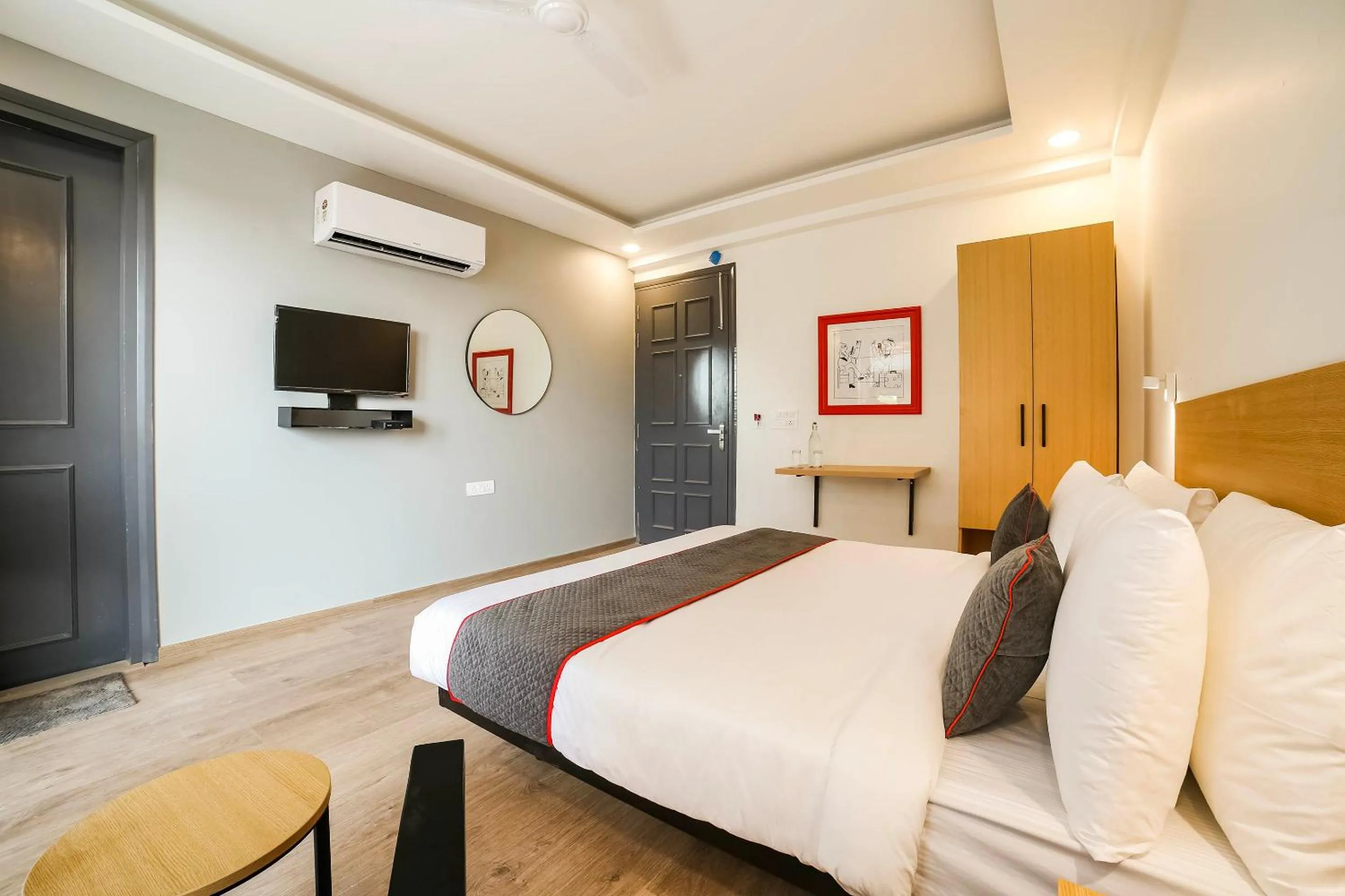 Bedroom, Bed in Townhouse Sector 46 Gurgaon Near Appu Ghar