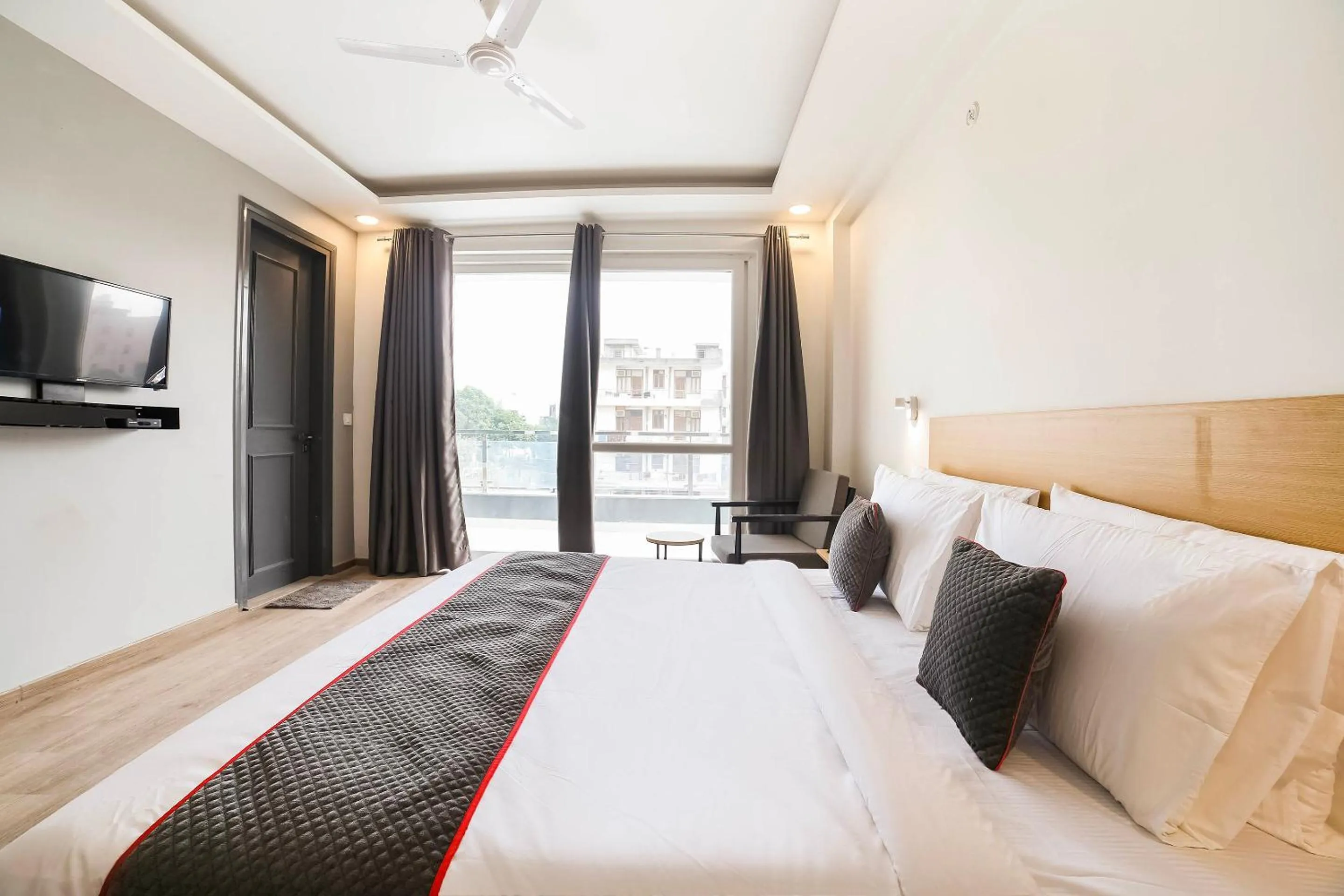 Bedroom, Bed in Townhouse Sector 46 Gurgaon Near Appu Ghar