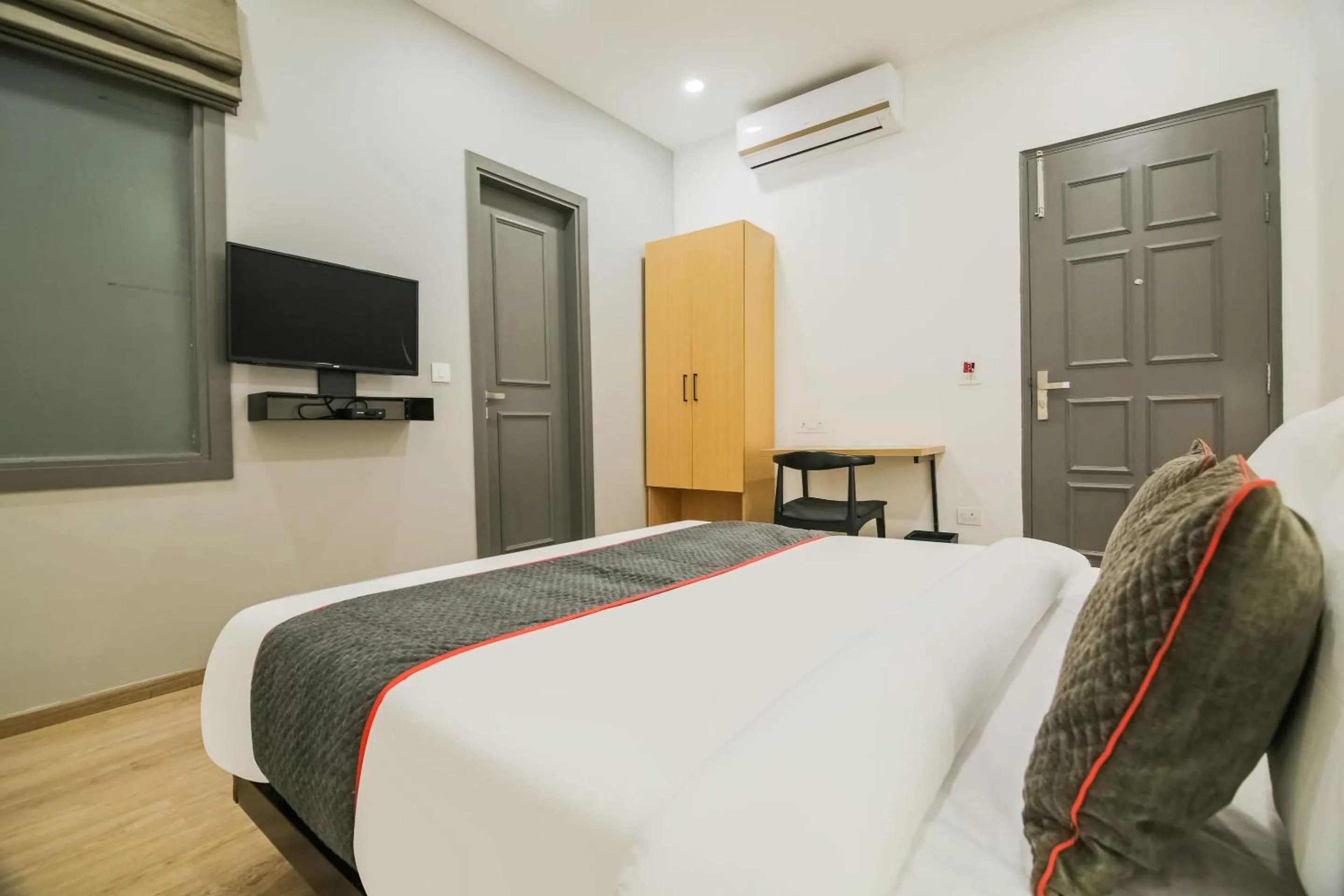 Bedroom, Bed in Hotel O 7 star