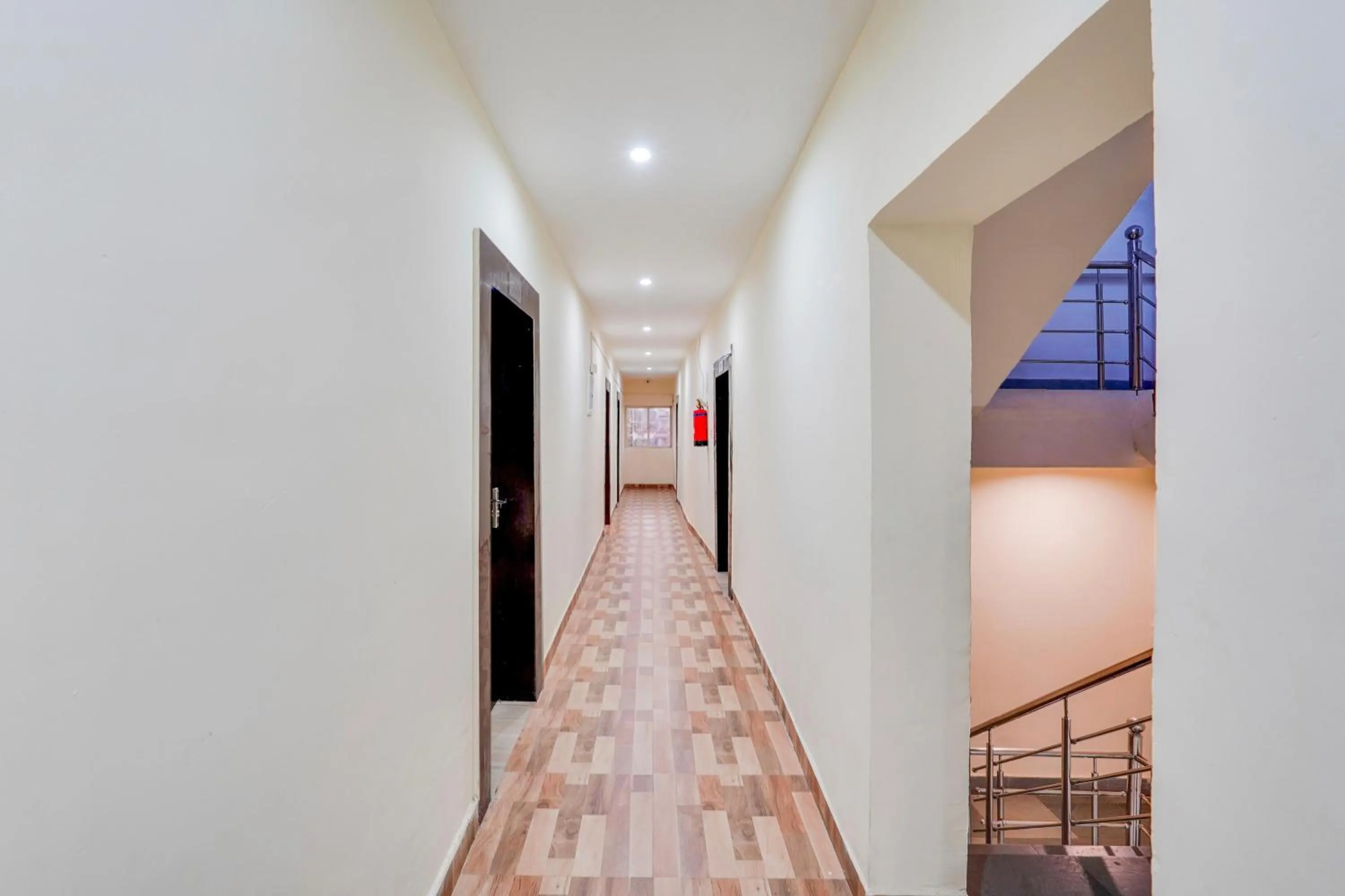 Lobby or reception in Super Hotel O Upper Bazar formerly RR Residency