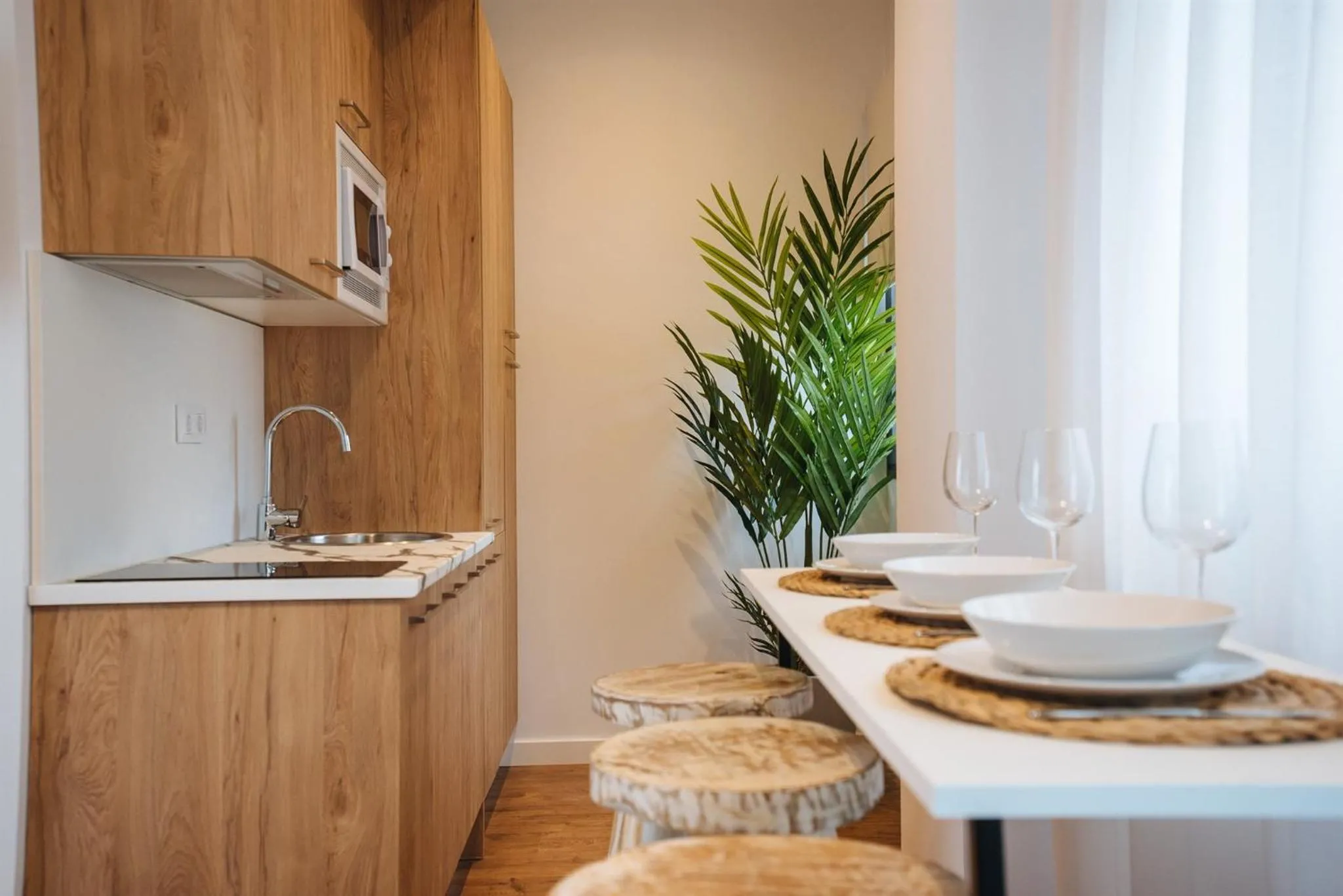 Kitchen or kitchenette in Lola de Triana Apartments