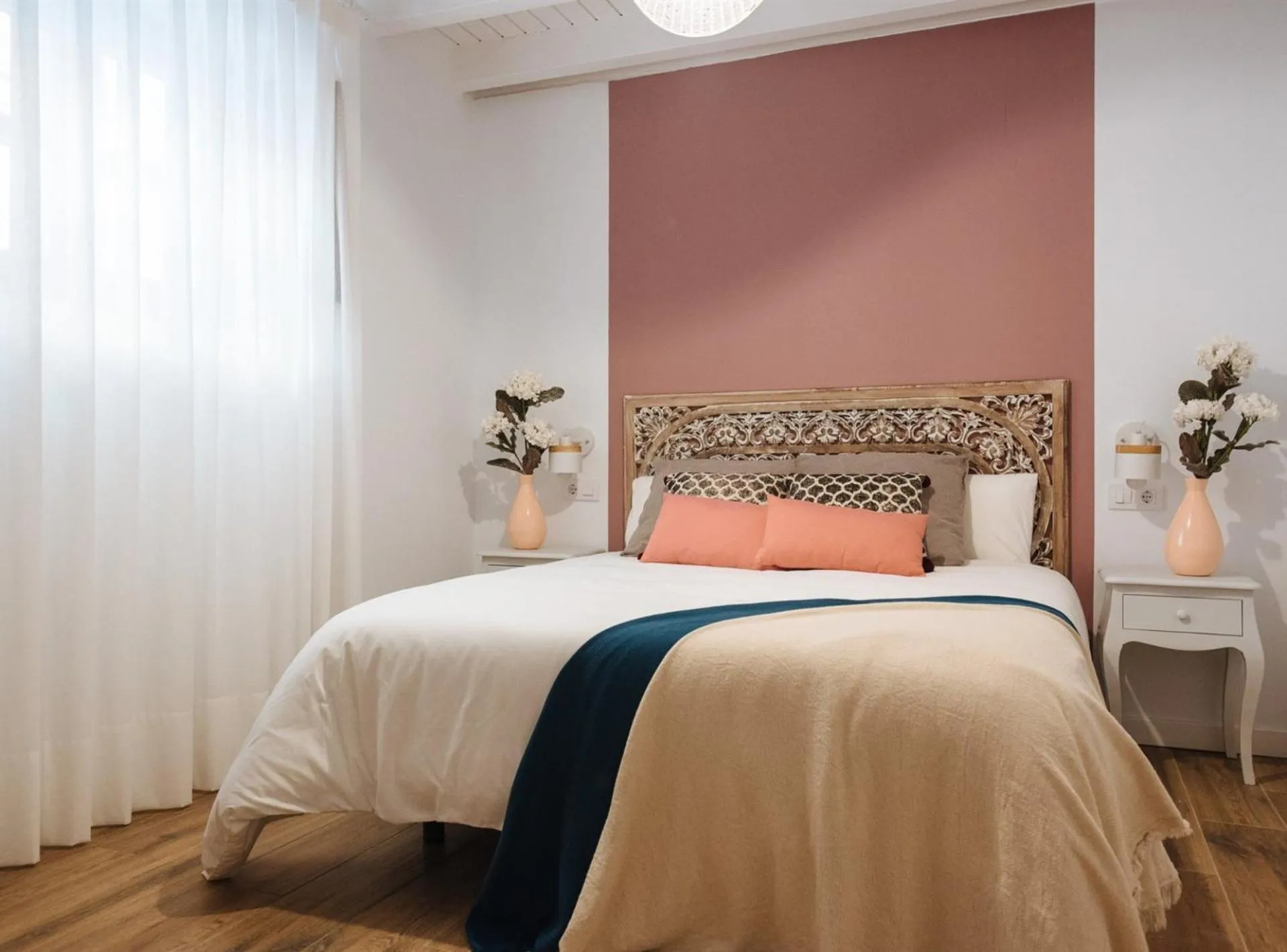 Bed in Lola de Triana Apartments