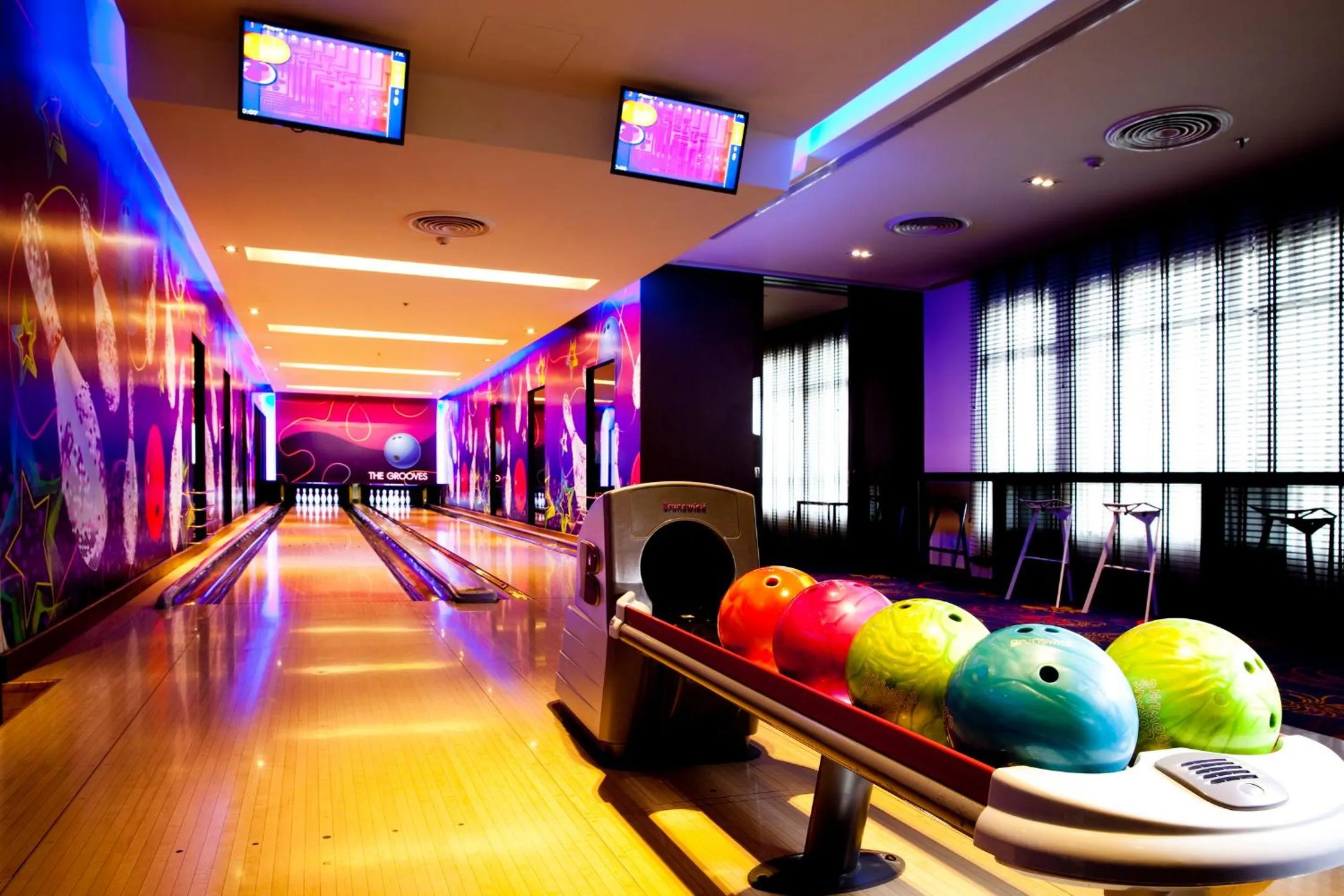 Entertainment in North Park Serviced Apartment Bangkok