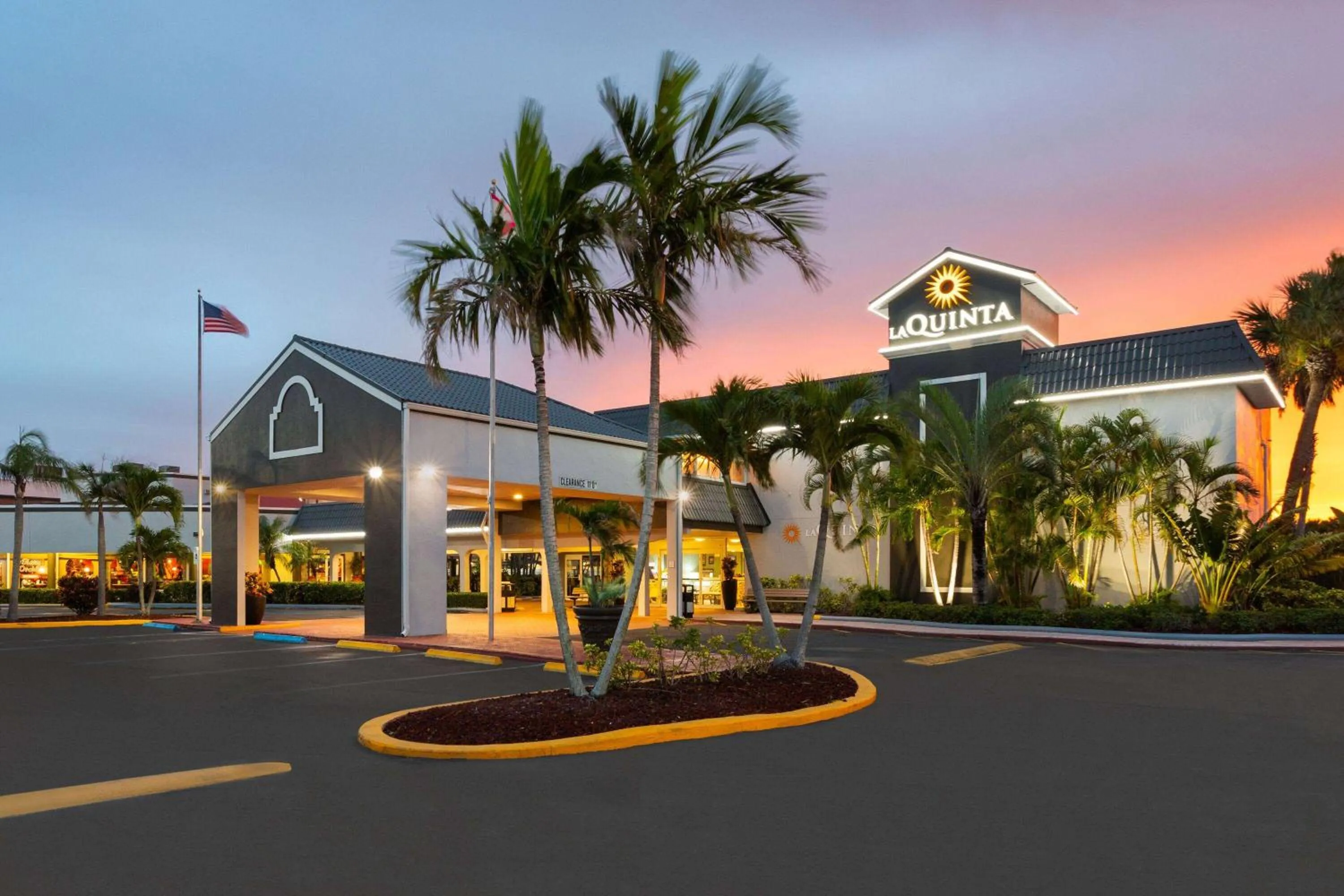 Property building in La Quinta Inn by Wyndham Cocoa Beach-Port Canaveral