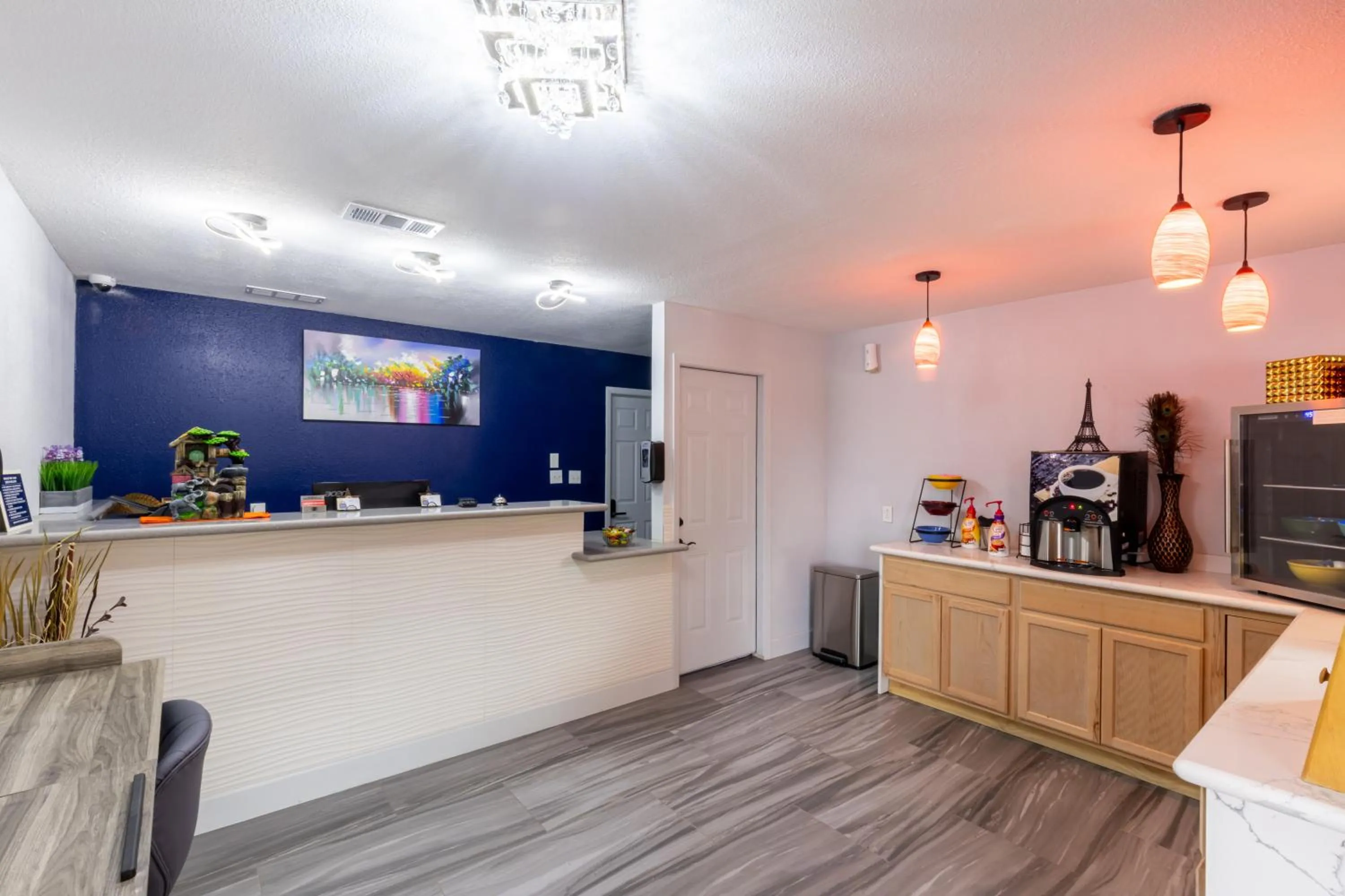 Breakfast in Freer Executive inn and Studios