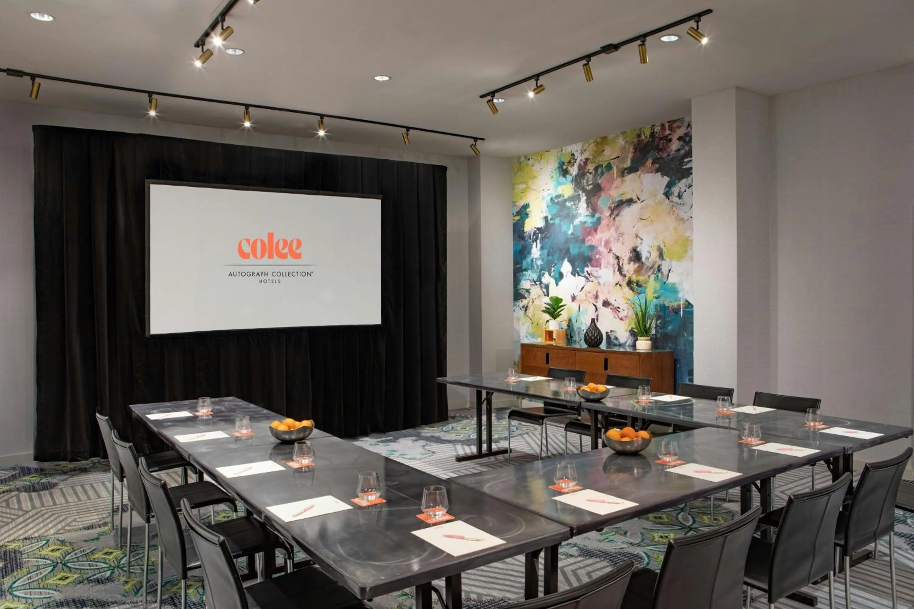 Meeting/conference room in Hotel Colee, Atlanta Buckhead, Autograph Collection