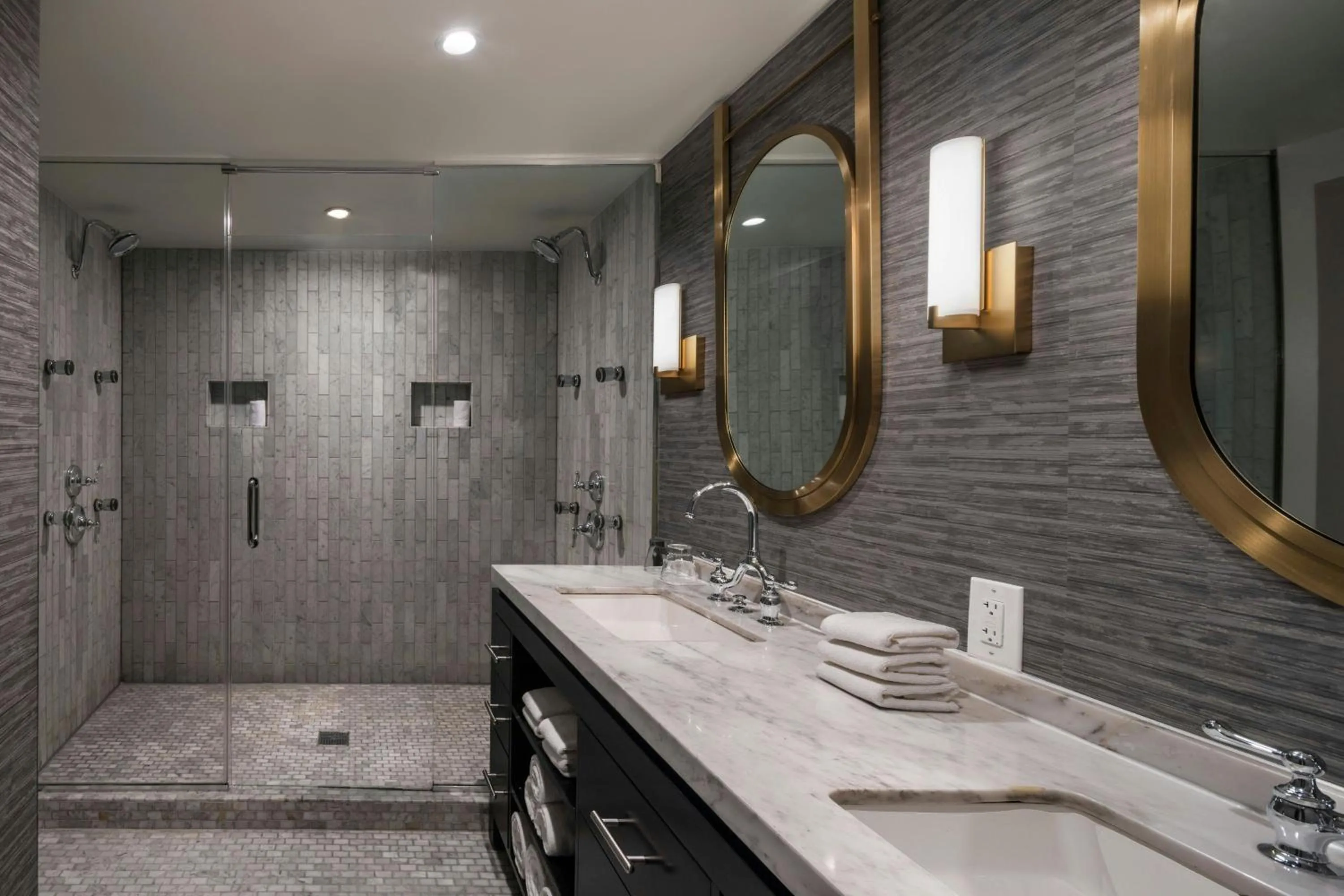 Bathroom in Hotel Colee, Atlanta Buckhead, Autograph Collection