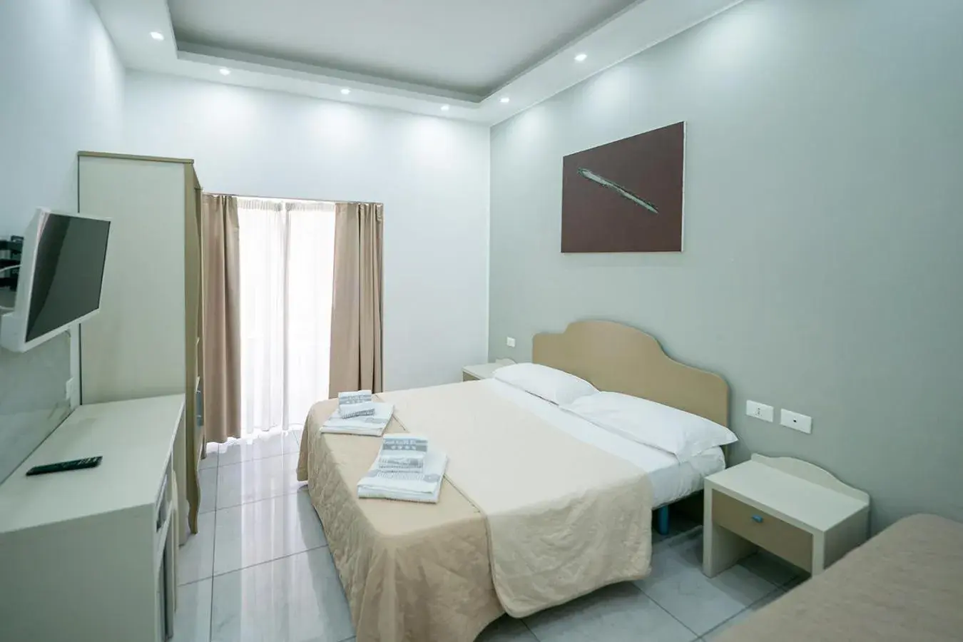 Deluxe Double Room in Royal House Napoli Centro, by ClaPa Group Deluxe Double Room in Royal House Napoli Centro, by ClaPa Group