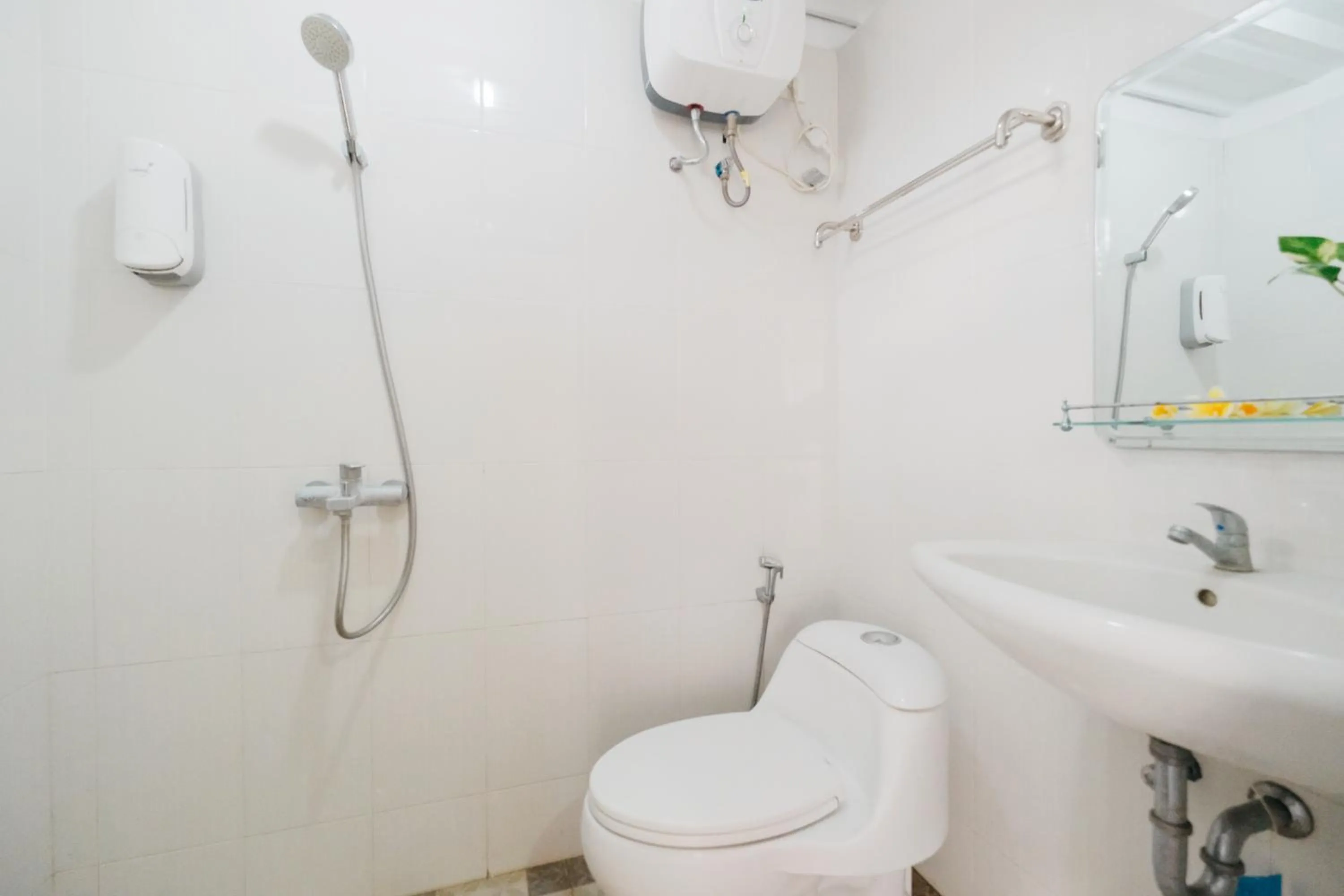 Bathroom in D' Tamblingan Guesthouse Jimbaran RedPartner