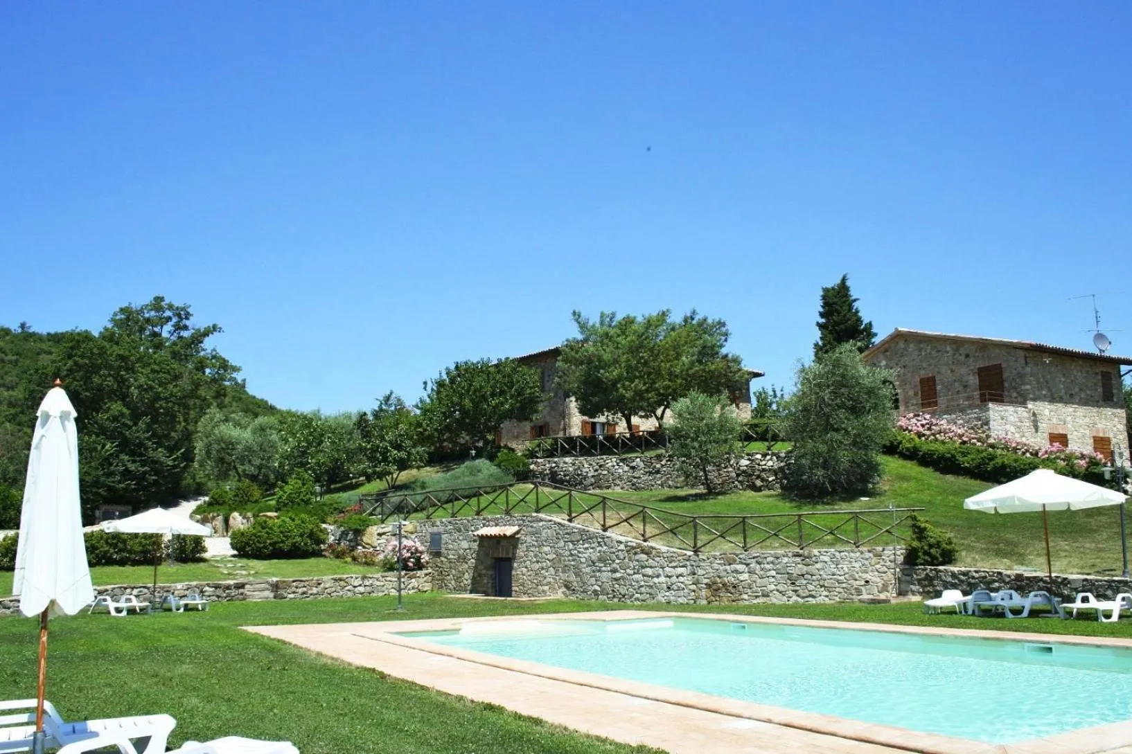 Pool view in Villa Orizzonte - Teloni