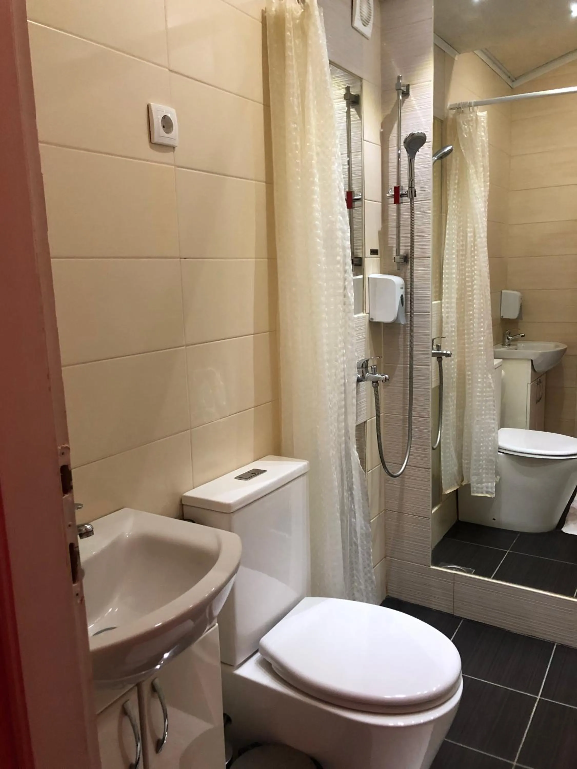 Shower in Spa Secret