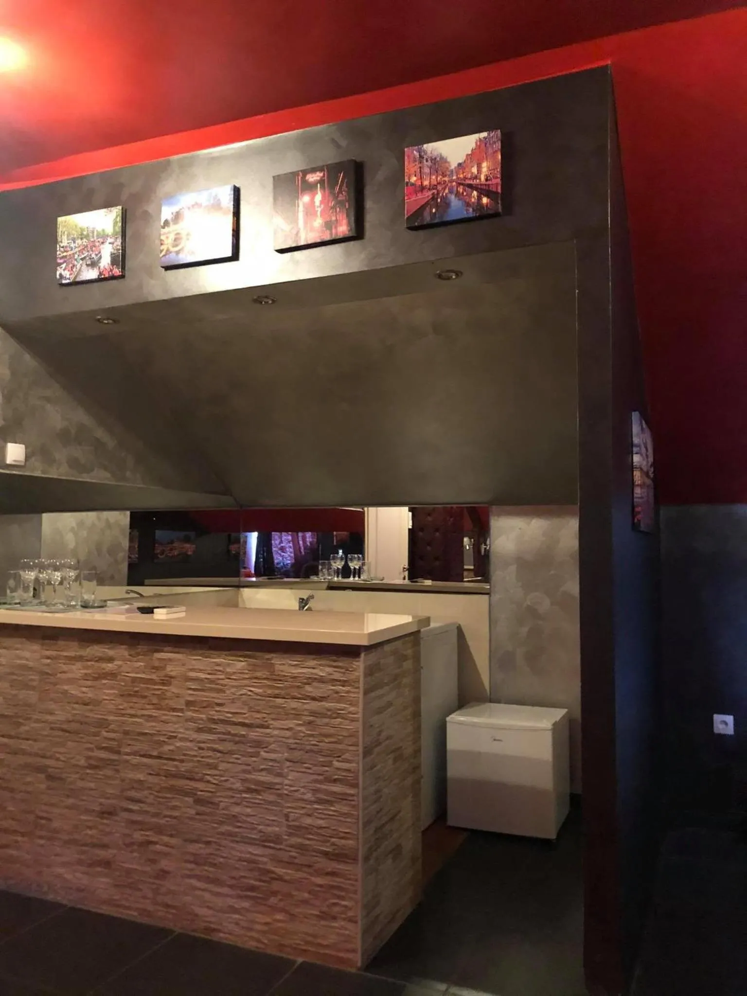 Kitchen or kitchenette in Spa Secret