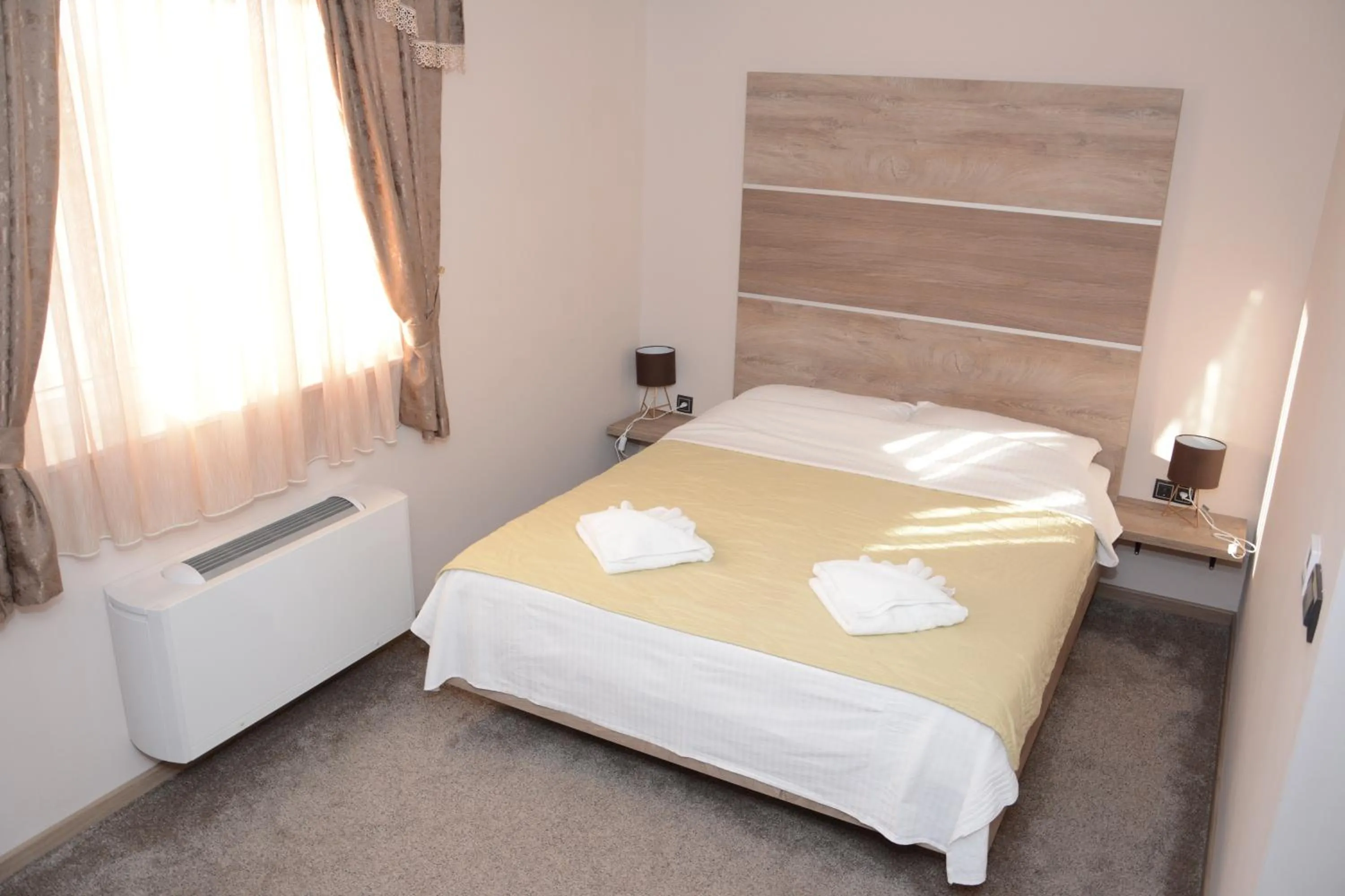 Bed in Hotel Intergaj Bijeljina
