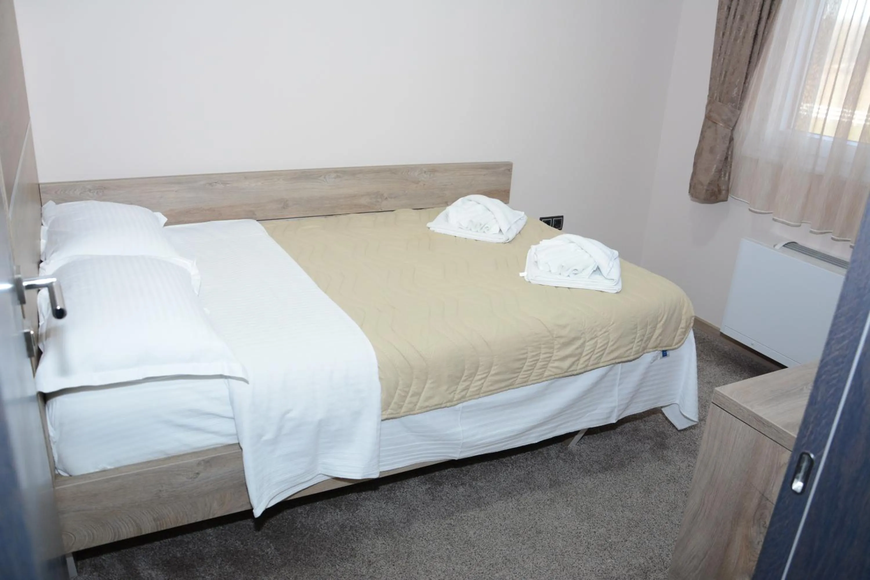Photo of the whole room, Bed in Hotel Intergaj Bijeljina