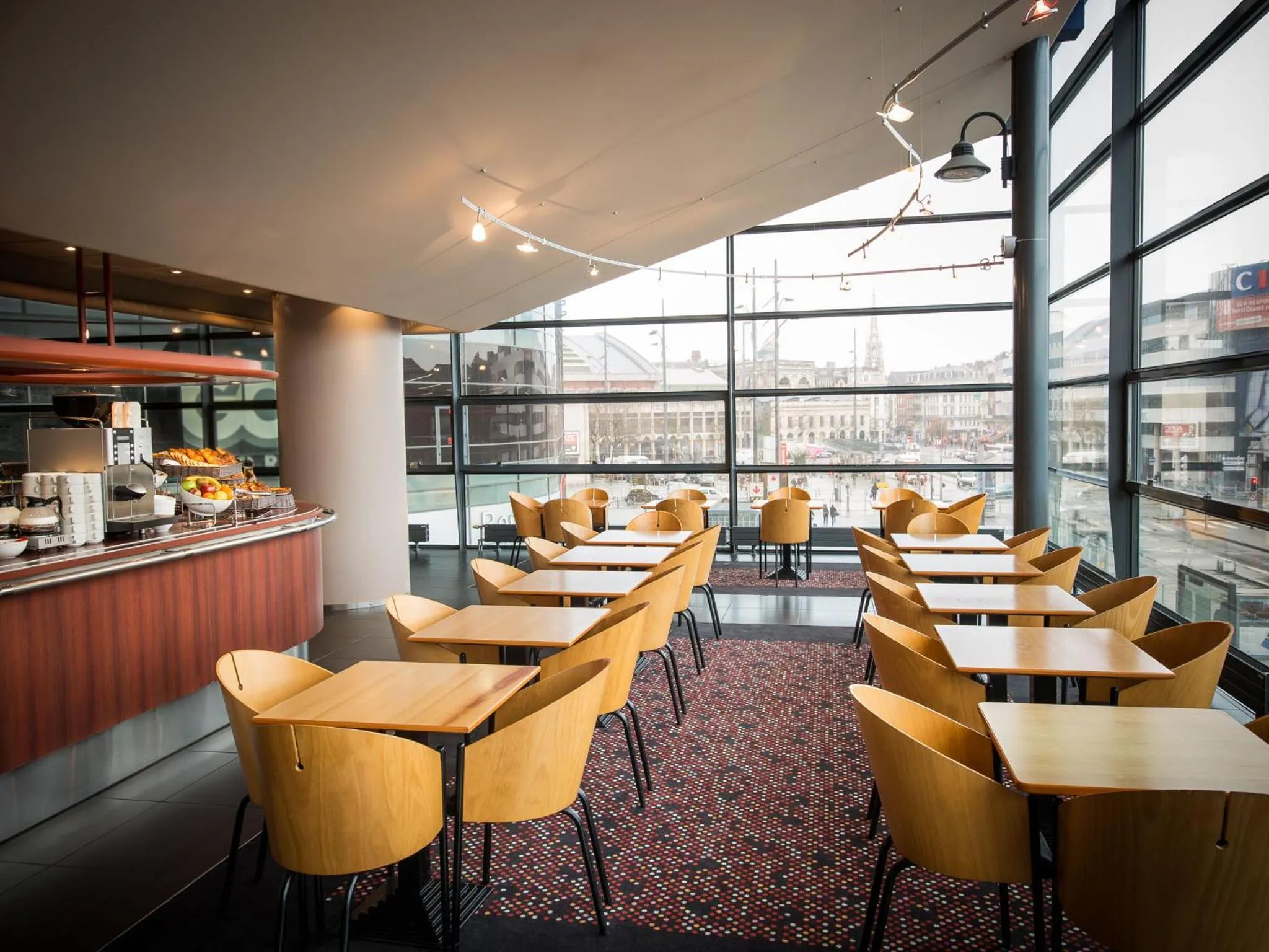 City view in Hotel Lille Europe