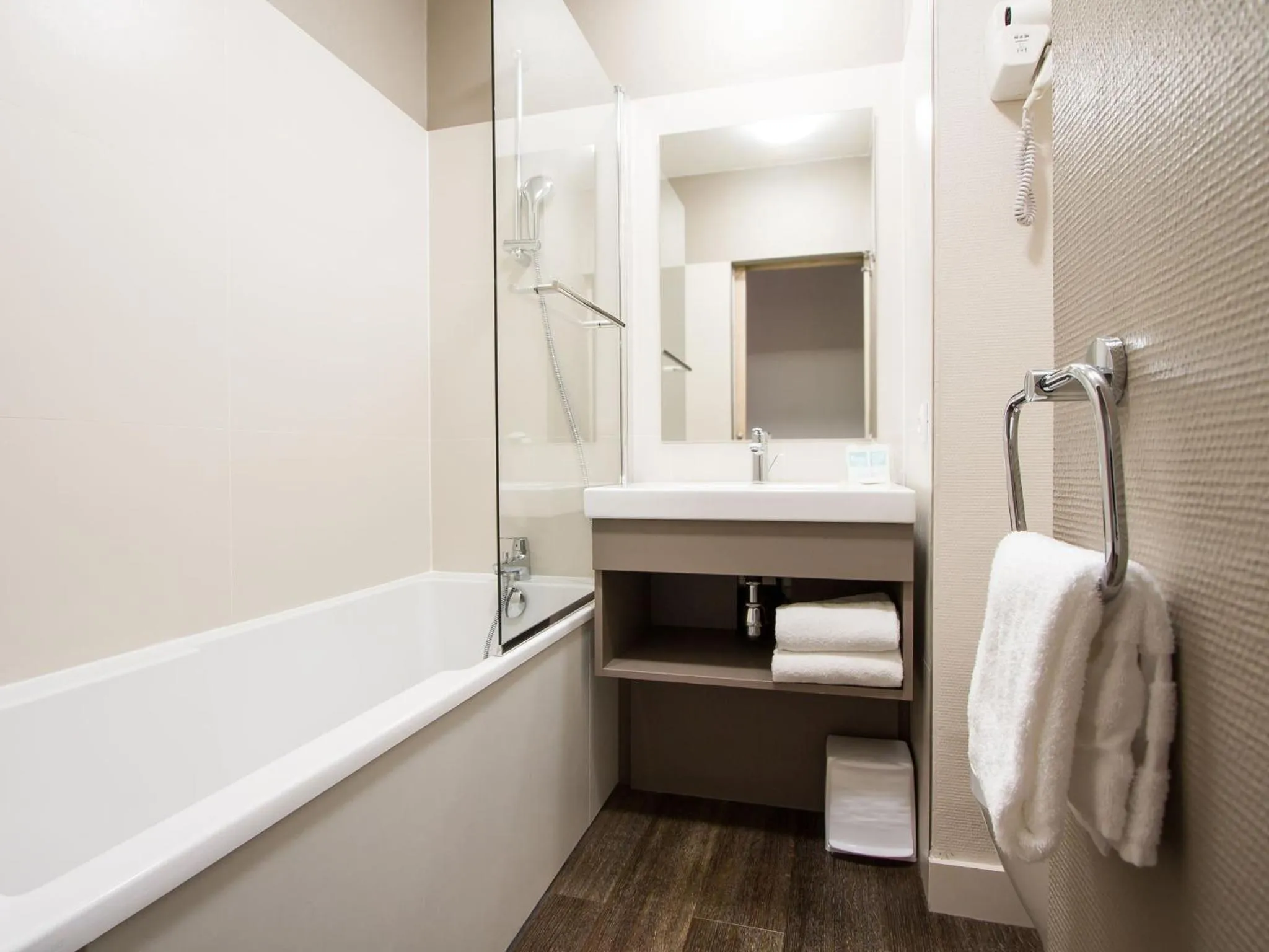 Bathroom in Hotel Lille Europe