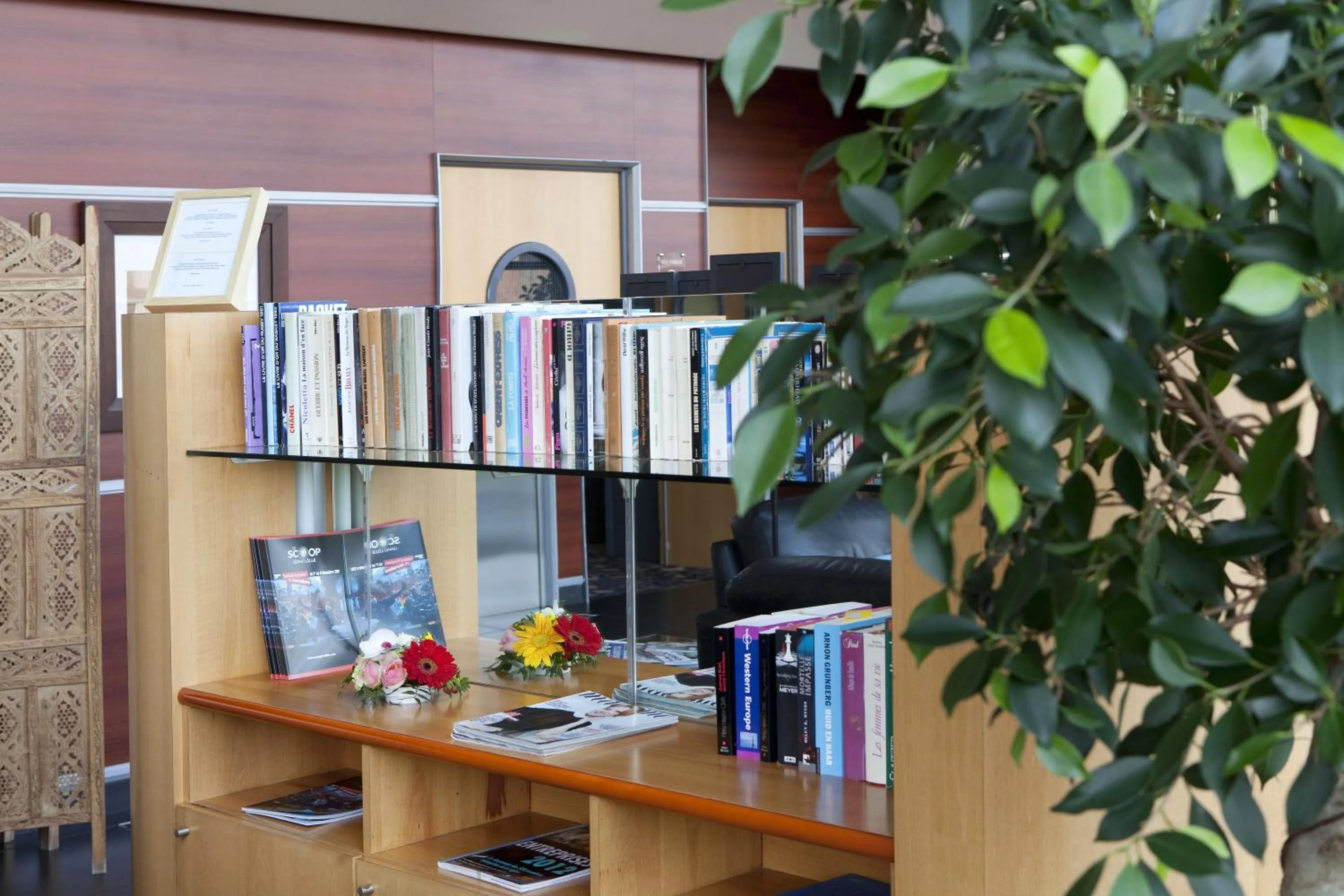 Decorative detail in Hotel Lille Europe