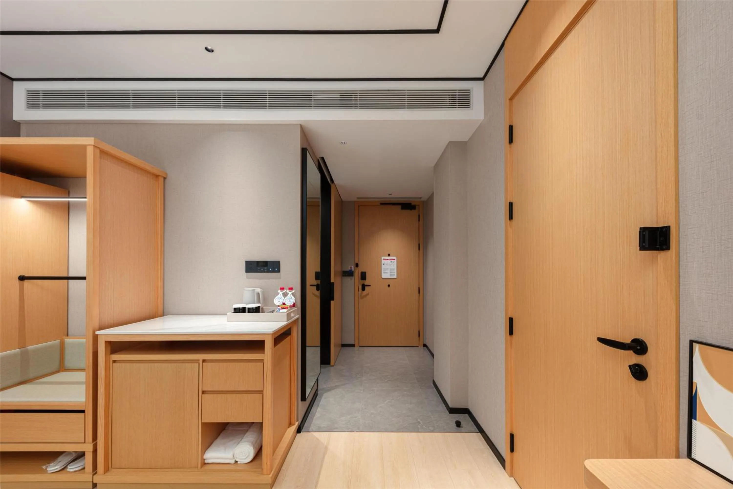 Photo of the whole room in Hilton Garden Inn Shanghai Jiading