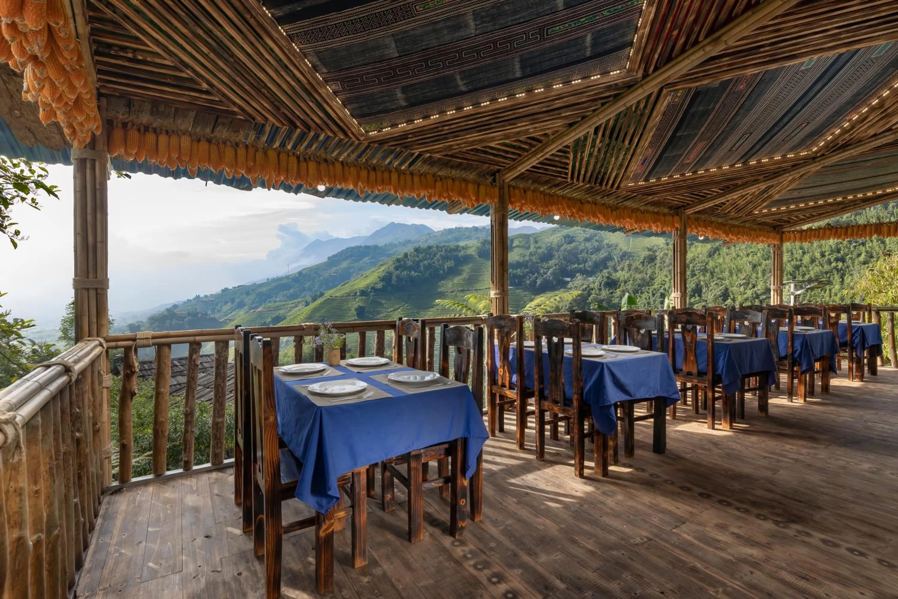 Restaurant/places to eat in Chapa Farmstay - Mountain Retreat