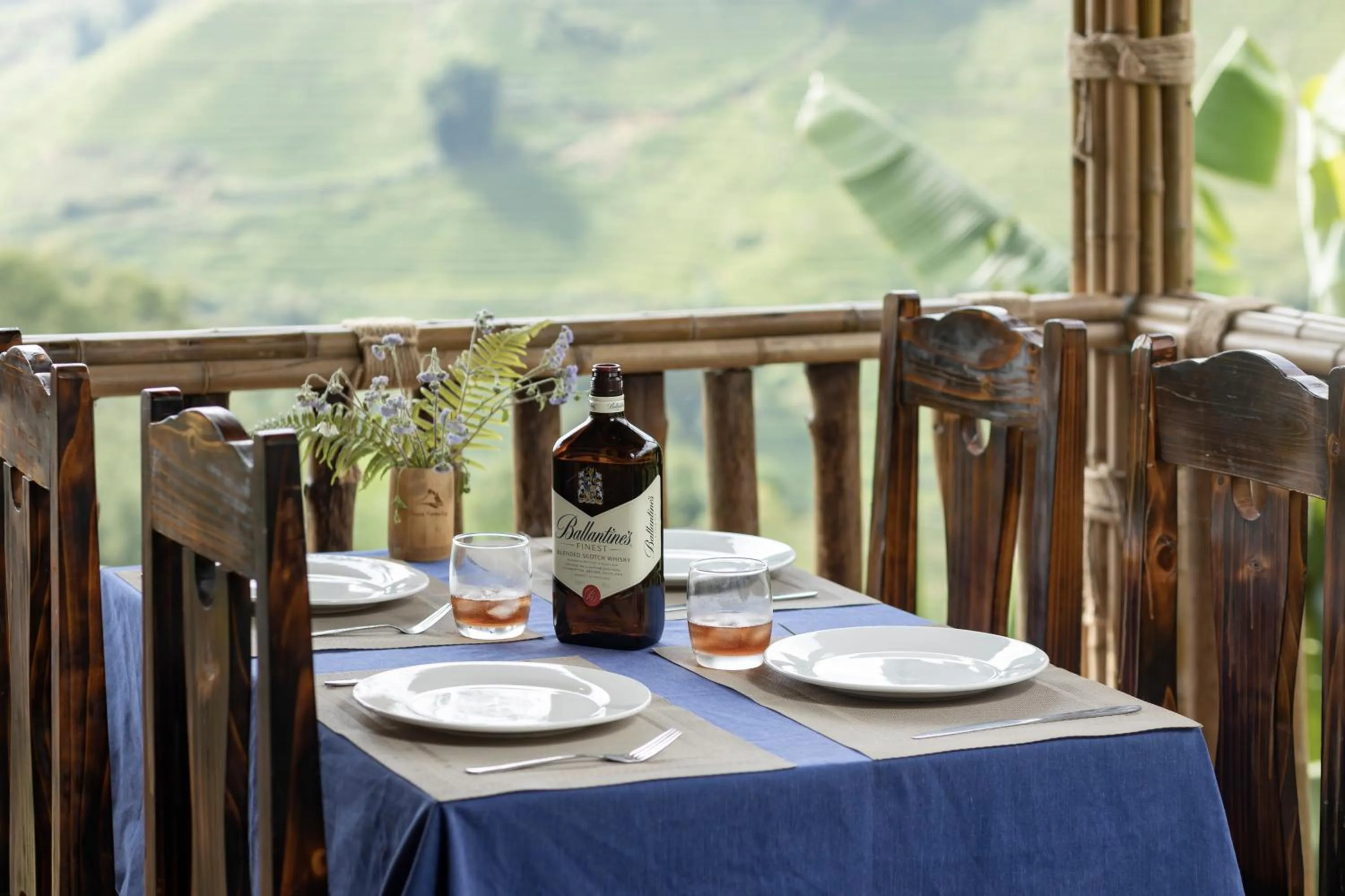 Restaurant/places to eat in Chapa Farmstay - Mountain Retreat