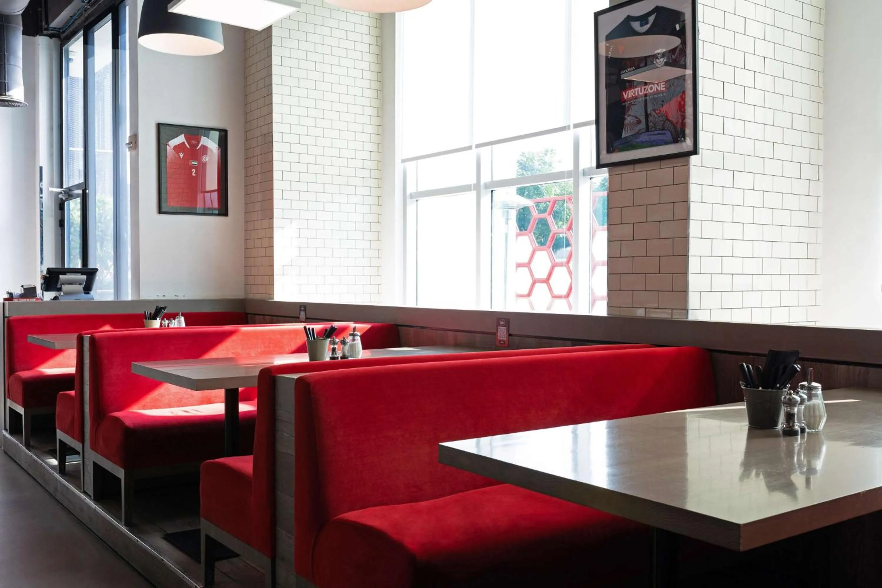 Restaurant/places to eat in Radisson RED Dubai Silicon Oasis