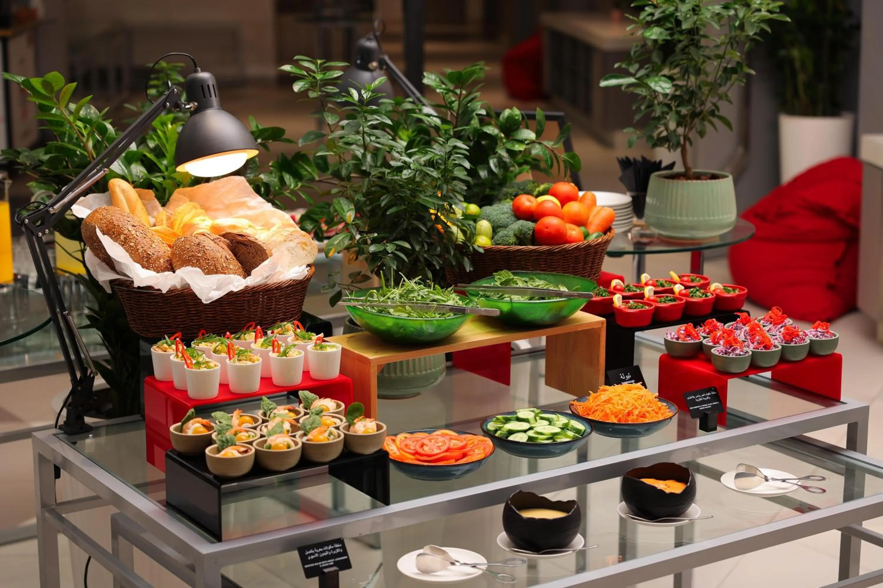 Restaurant/places to eat in Radisson RED Dubai Silicon Oasis