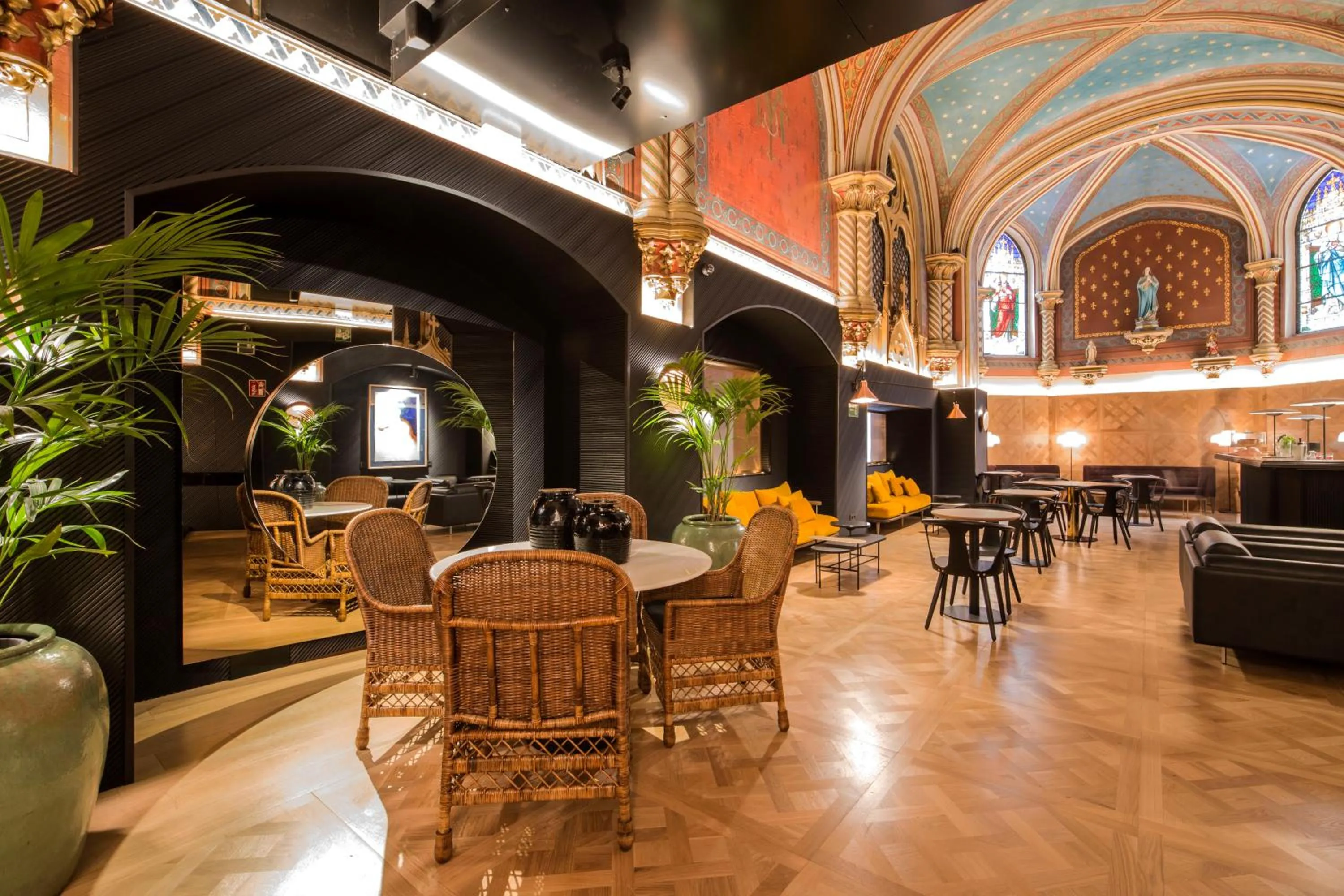 Lounge or bar in Zenit Convento San Martin