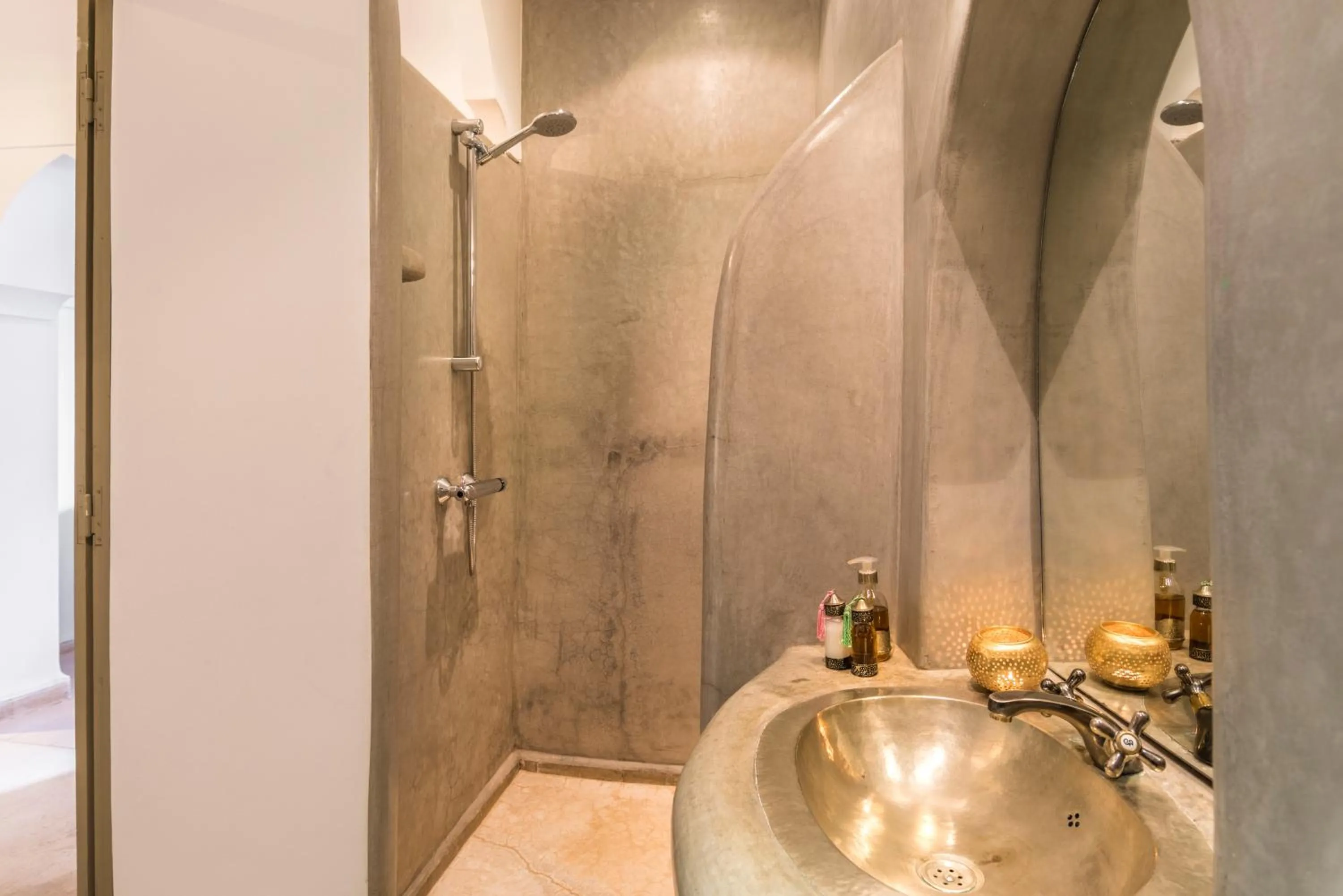 Bathroom in Riad Hissan