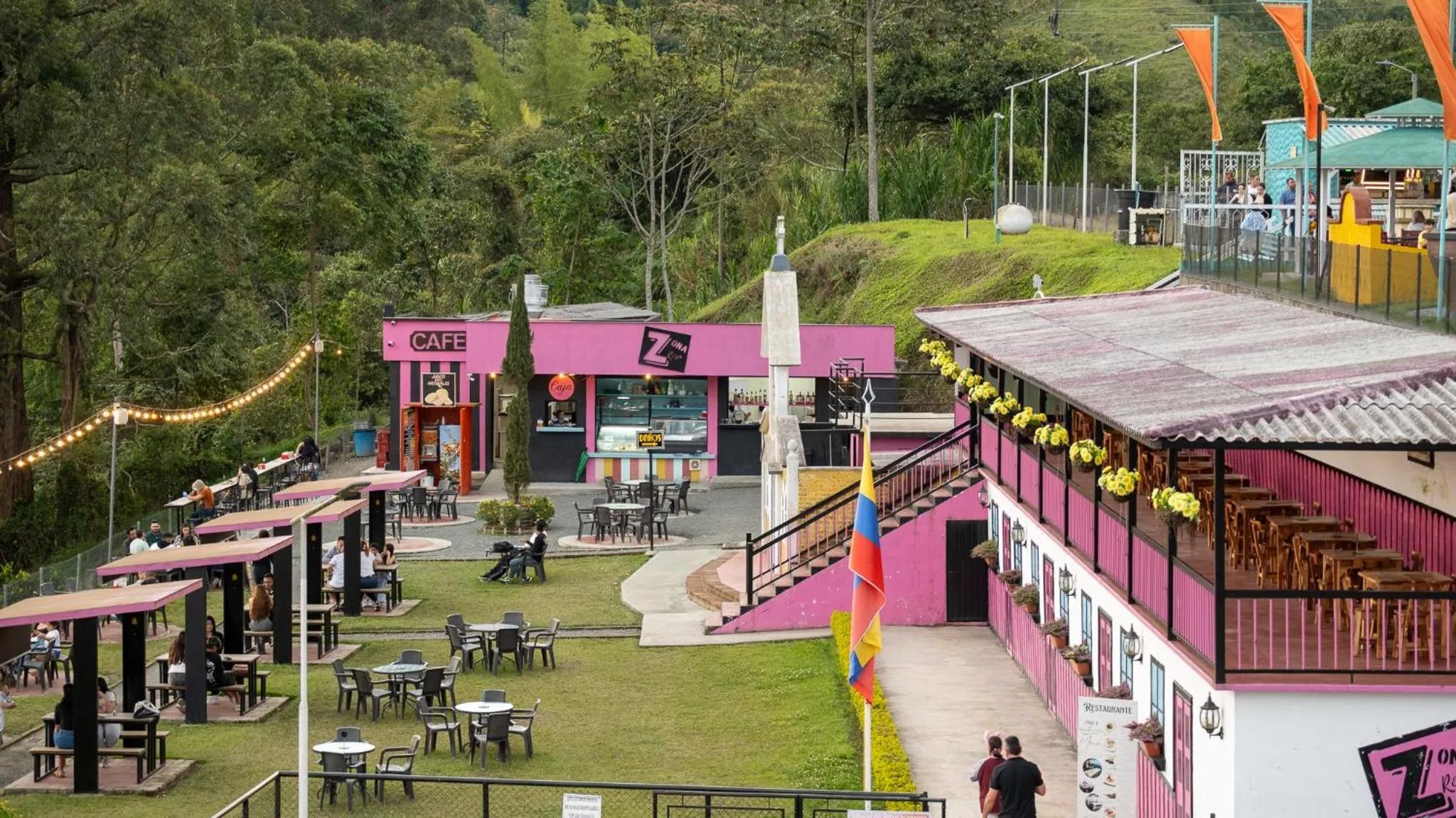 Restaurant/places to eat in Hotel Entre Lomas