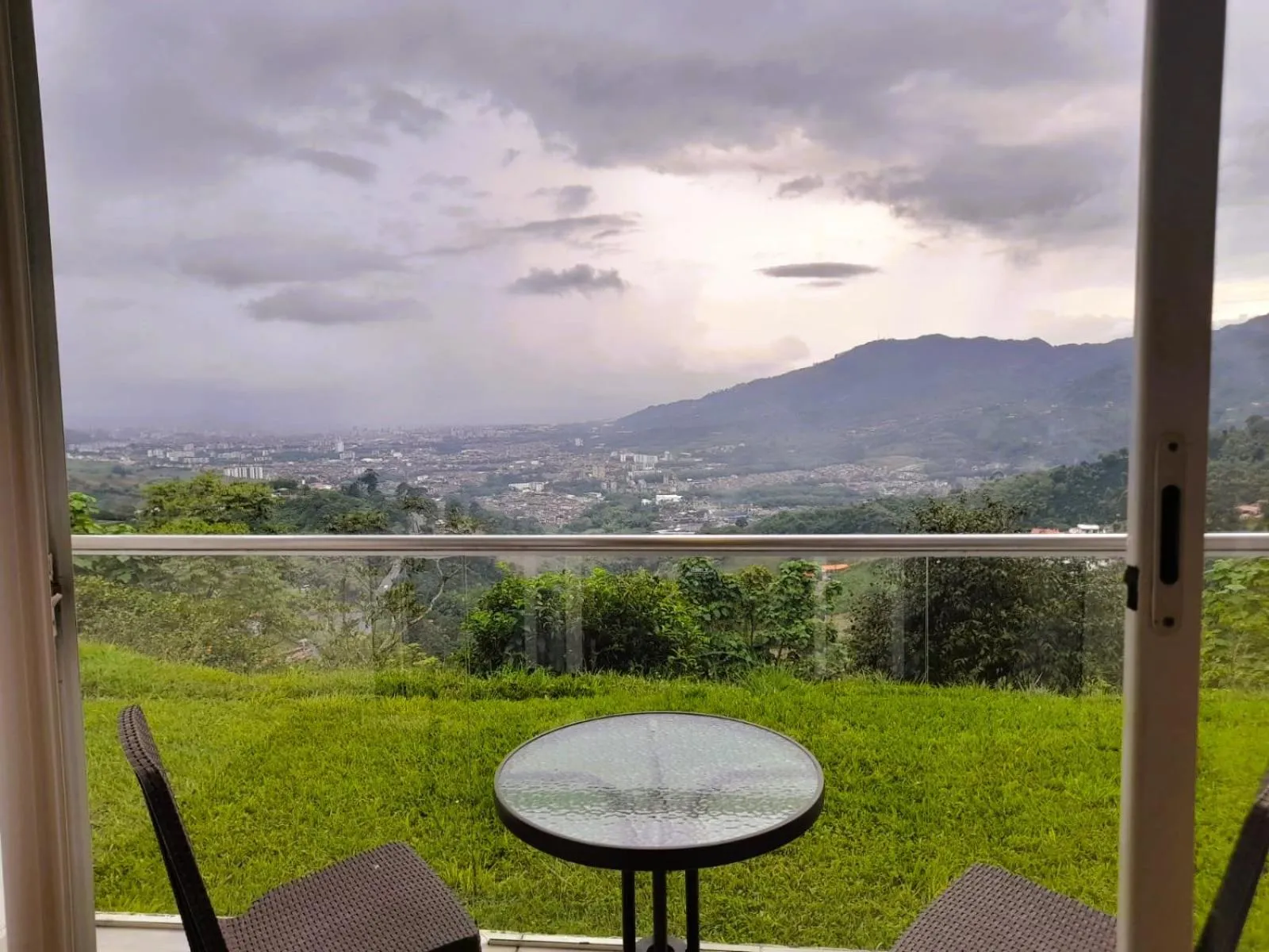 Sunrise in Hotel Entre Lomas