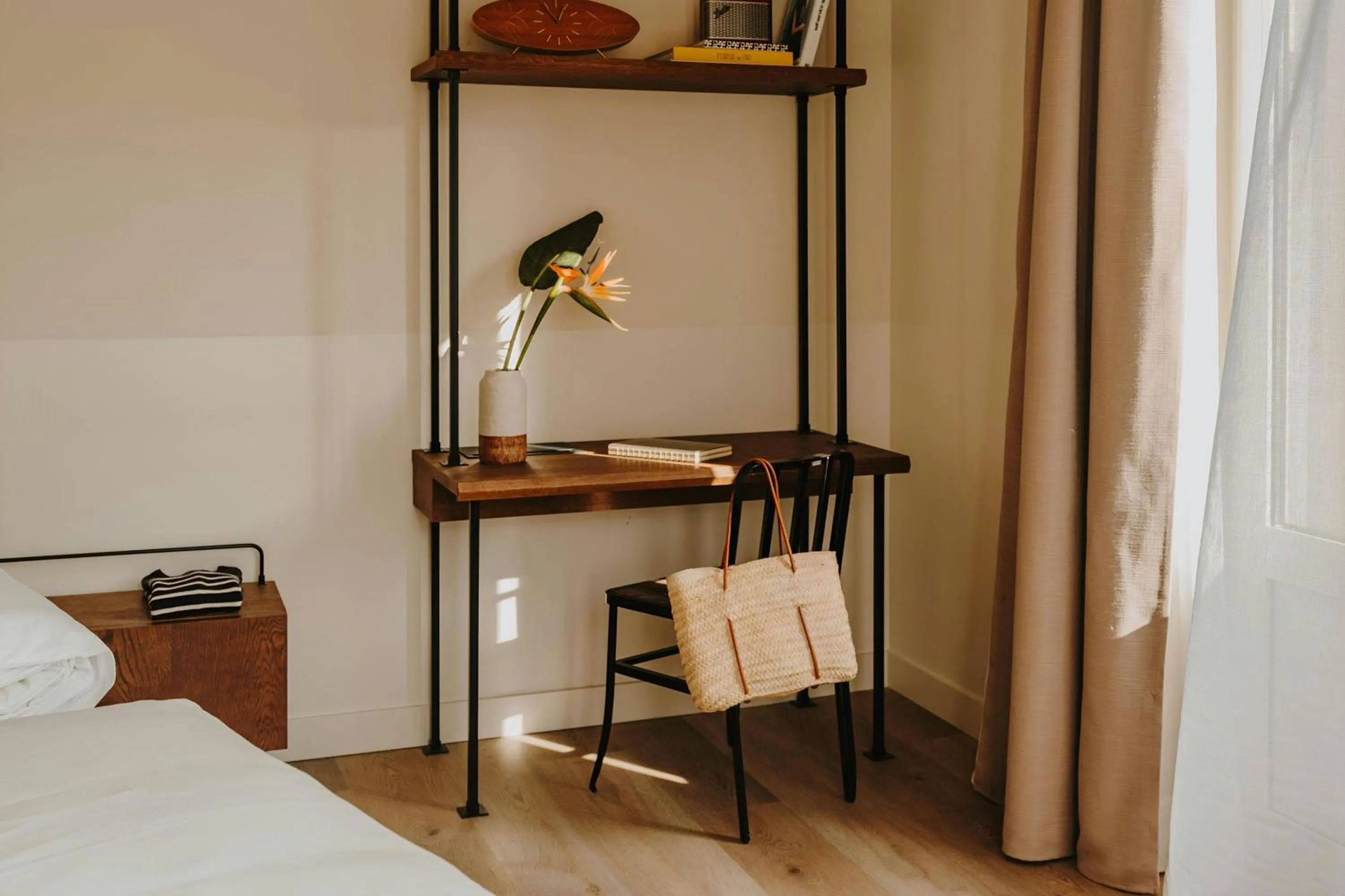 Bedroom, Bed in Casa Luz Hotel Plaça Universitat, Sonder by Marriott Bonvoy