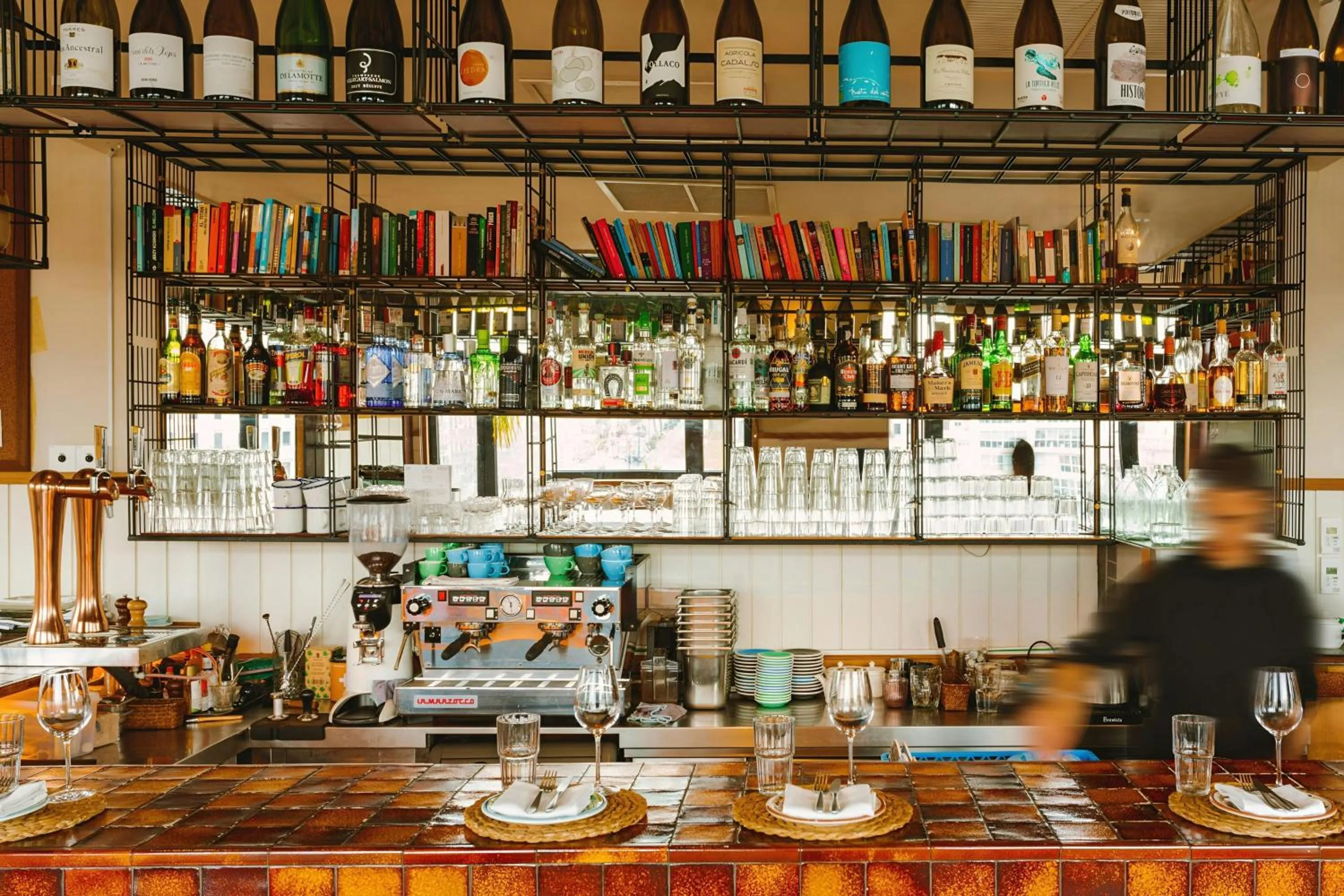 Restaurant/places to eat in Casa Luz Hotel Plaça Universitat, Sonder by Marriott Bonvoy