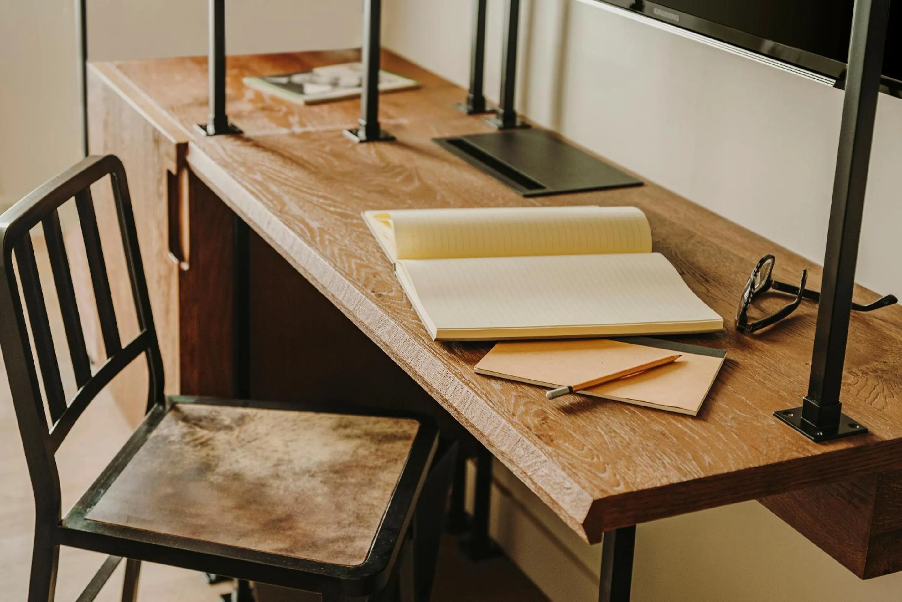 Twin Room with Terrace in Casa Luz Hotel Plaça Universitat, Sonder by Marriott Bonvoy